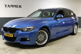 Hoofdafbeelding BMW 3 Serie BMW 3 Serie 318i M Sport Edition 2e EIGEN-PANO-DIGI DASHB-DEALER ONDERHOUDEN