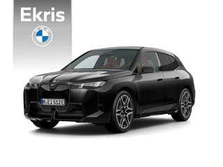Hoofdafbeelding BMW iX BMW iX xDrive60 | M Sportpakket Pro | Comfort Pack | Innovation Pack | Soft-close | Trekhaak | Panoramadak | Bowers & Wilkins