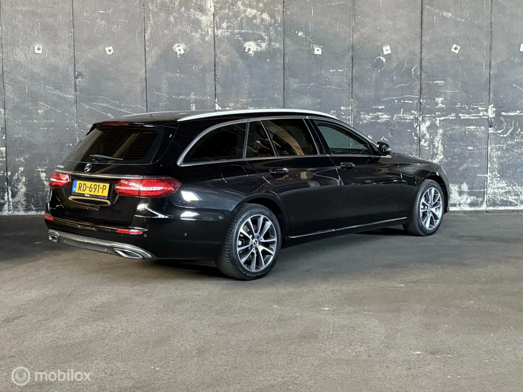 Hoofdafbeelding Mercedes-Benz E-Klasse