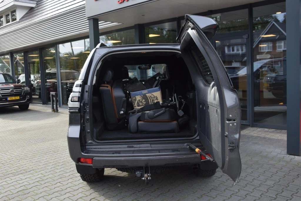 Hoofdafbeelding Toyota Land Cruiser
