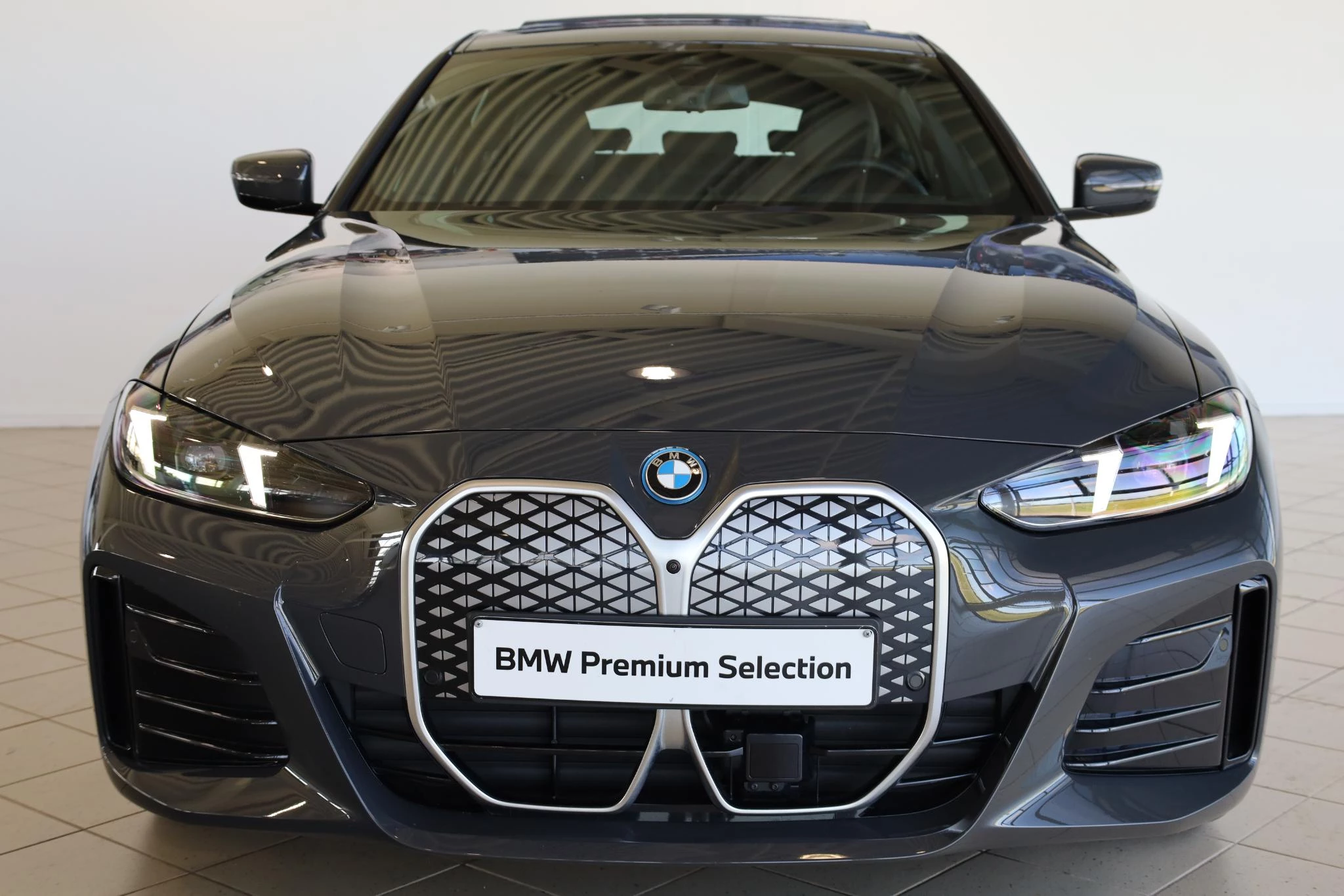 Hoofdafbeelding BMW i4