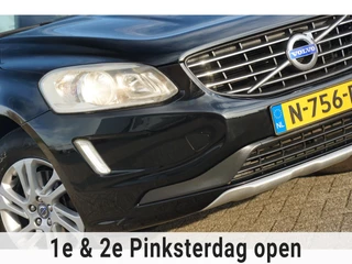 Volvo XC60 2.0 T5 FWD Summum AUT | Black Sapphire Metallic | Camera/Stoelverwarming/Memory/NAV/Trekhaak/Leder - Fijne hoogzitter!