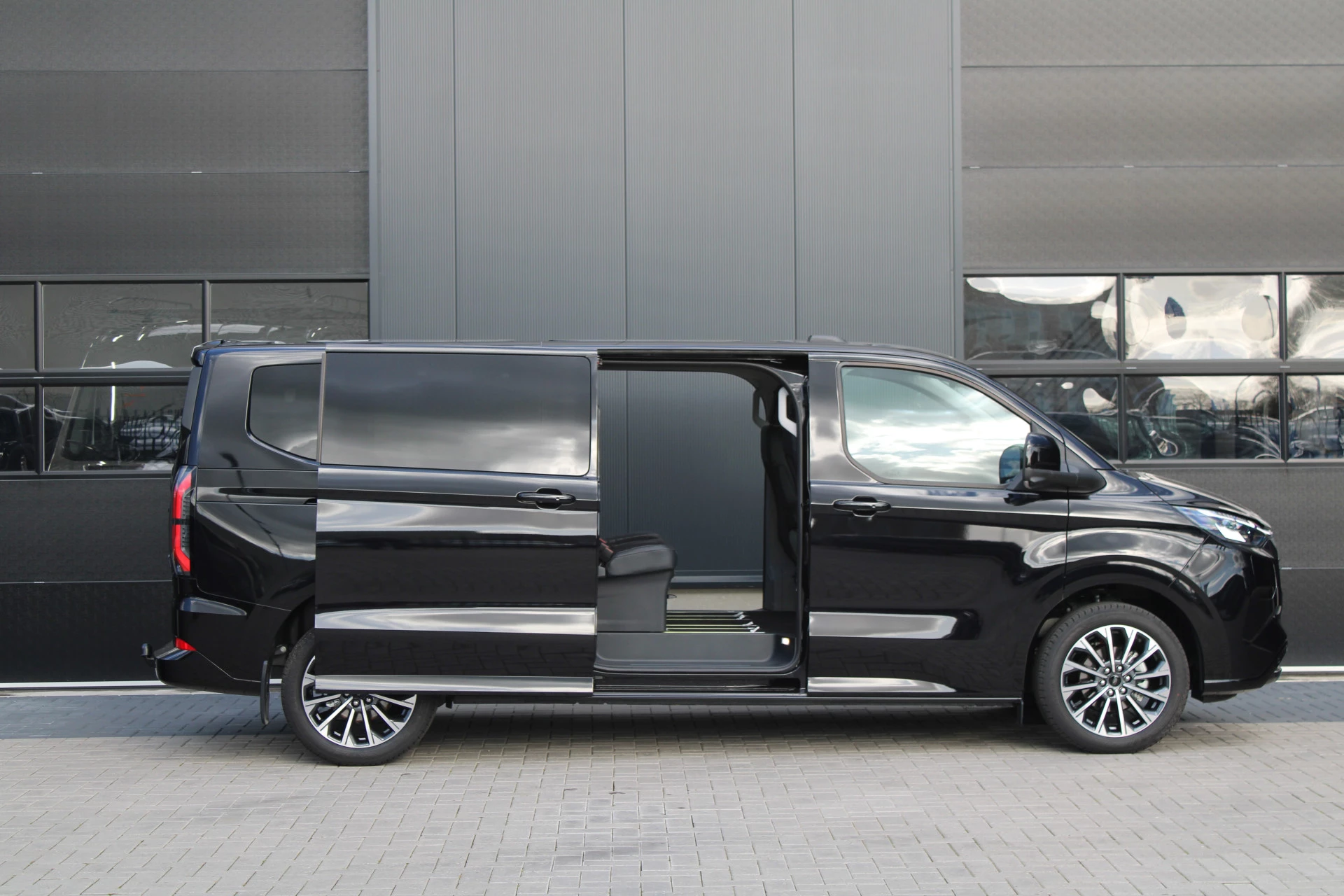 Hoofdafbeelding Ford Tourneo Custom