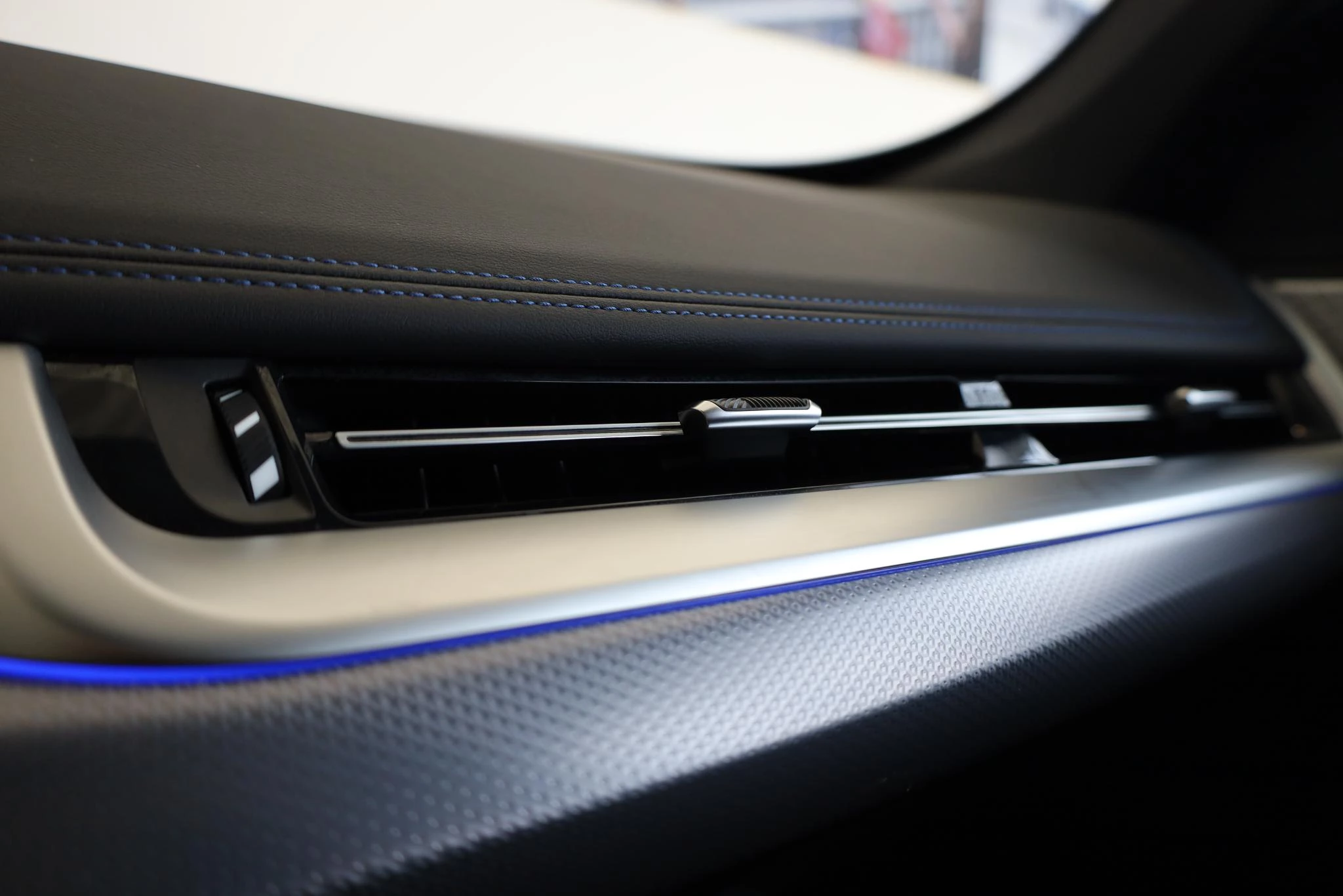 Hoofdafbeelding BMW iX1
