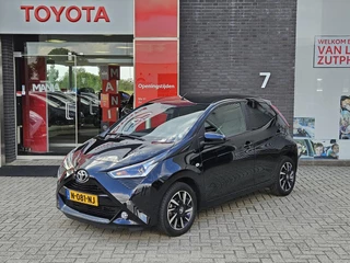 Hoofdafbeelding Toyota Aygo Toyota Aygo X-CITE ULTIMATE LICHTMETALEN VELGEN MISTLAMPEN CLIMATE CAMERA APPLE/ANDROID
