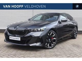 Hoofdafbeelding BMW i5 BMW i5 eDrive40 M Sport / Panoramadak / Trekhaak / Adaptieve LED / Comfort Access / Stoelverwarming / Harman-Kardon / BMW Live Cockpit Professional