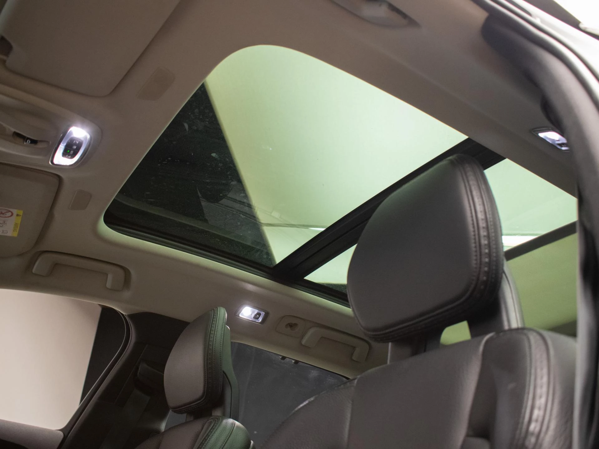 Hoofdafbeelding Volvo V90