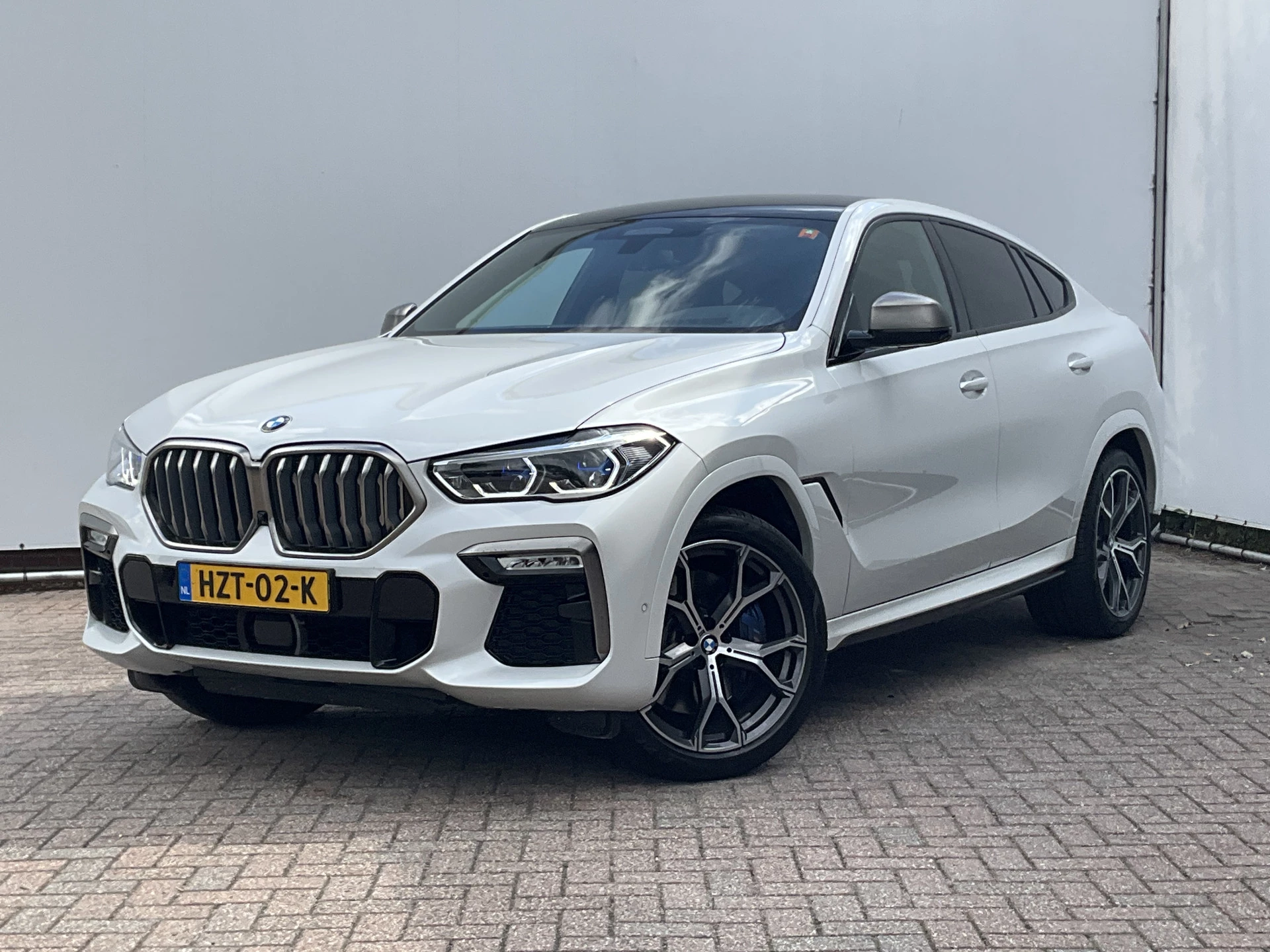 Hoofdafbeelding BMW X6