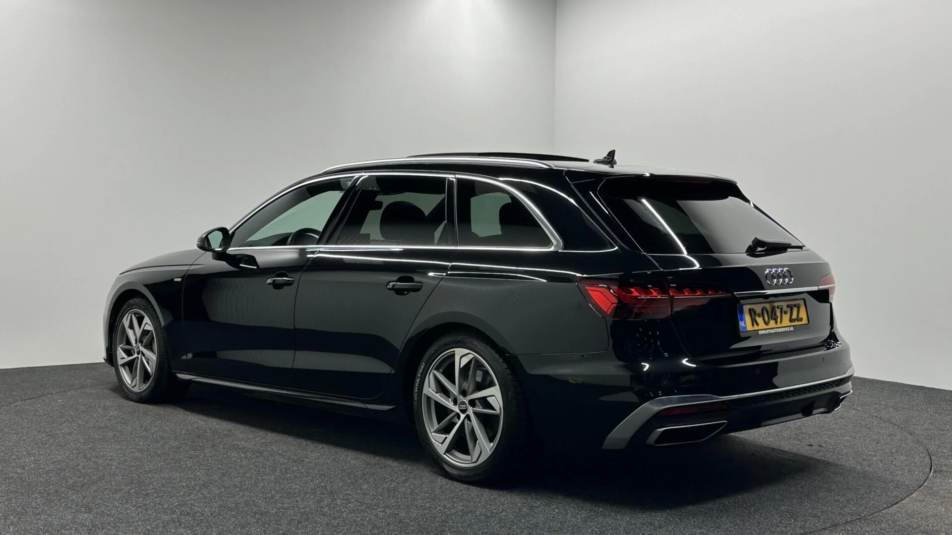 Hoofdafbeelding Audi A4