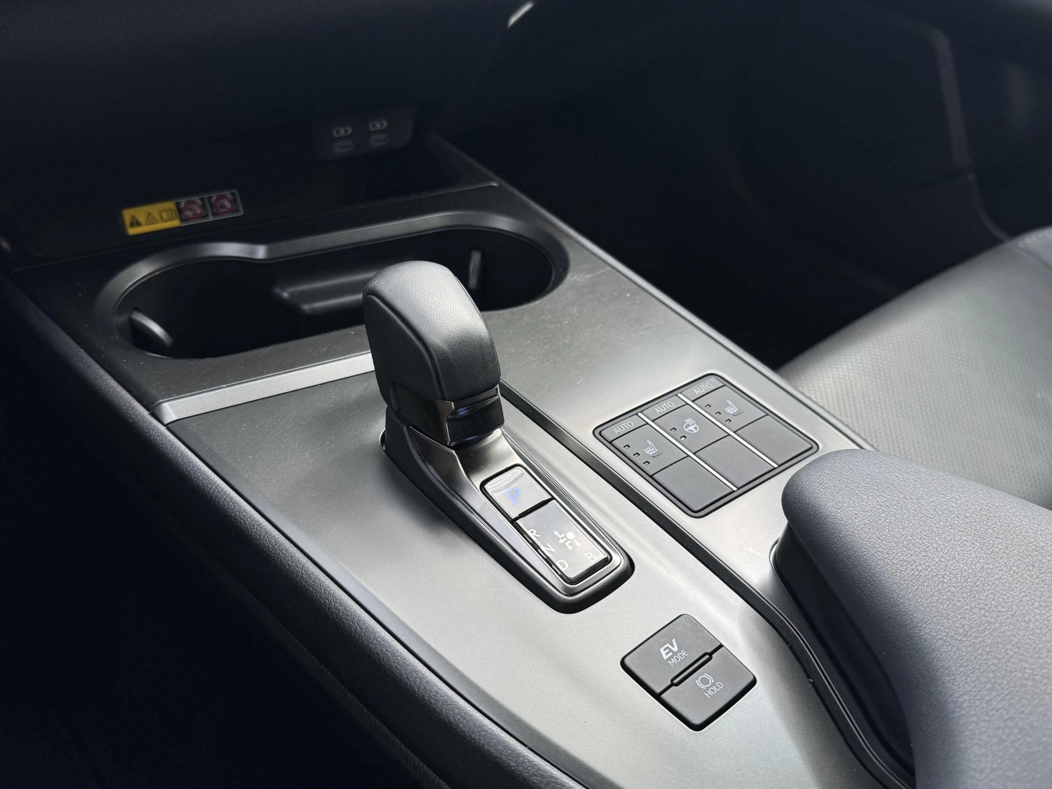Hoofdafbeelding Lexus UX