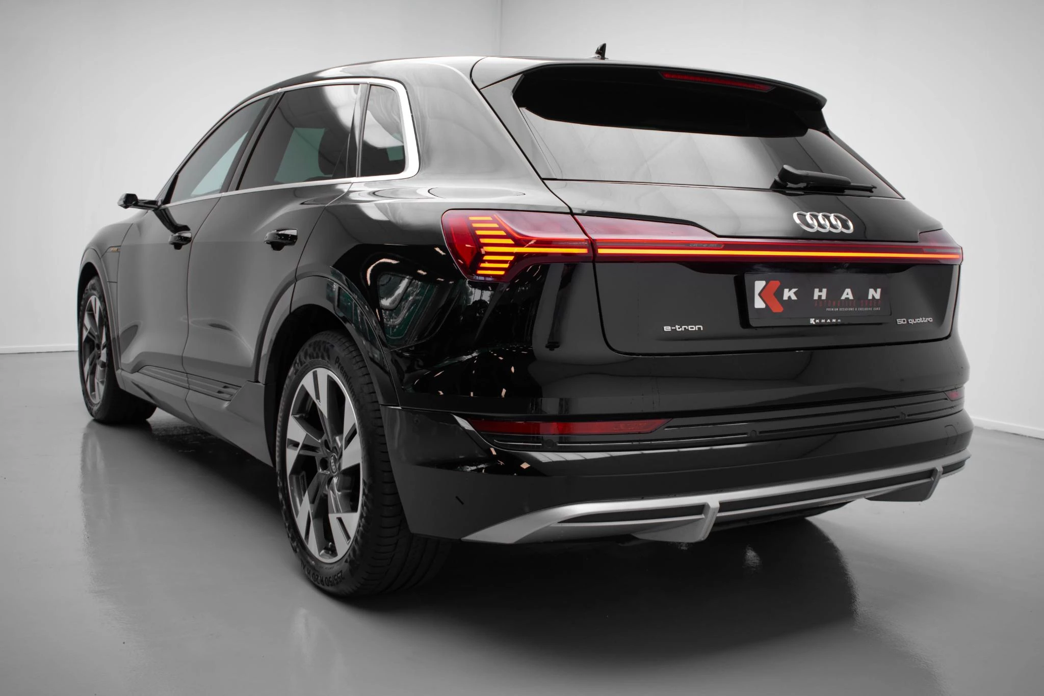 Hoofdafbeelding Audi e-tron