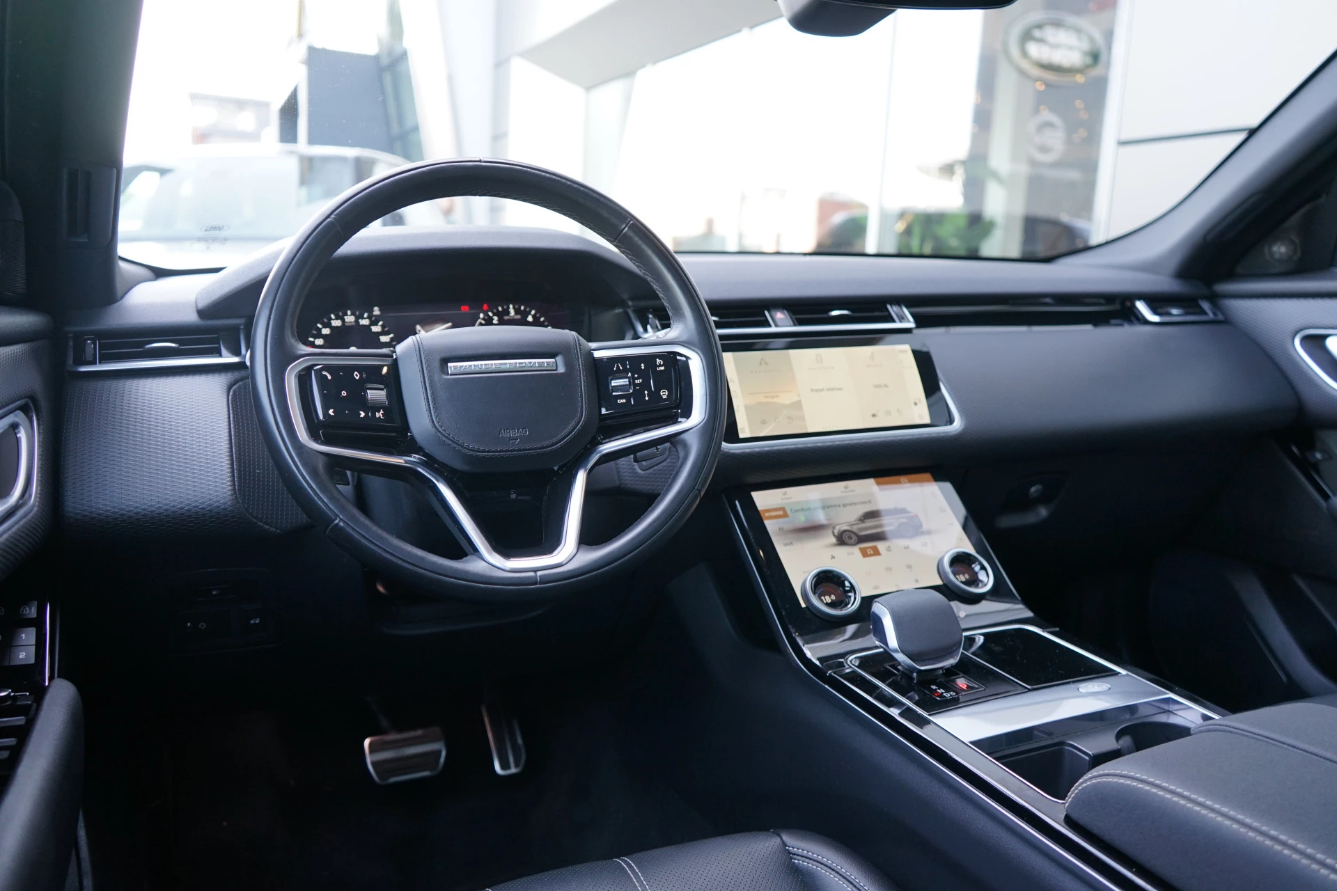 Hoofdafbeelding Land Rover Range Rover Velar