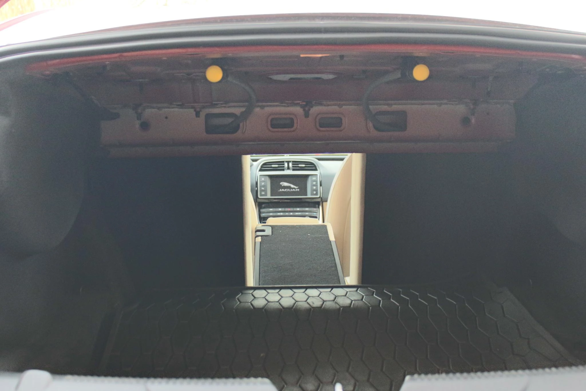 Hoofdafbeelding Jaguar XE