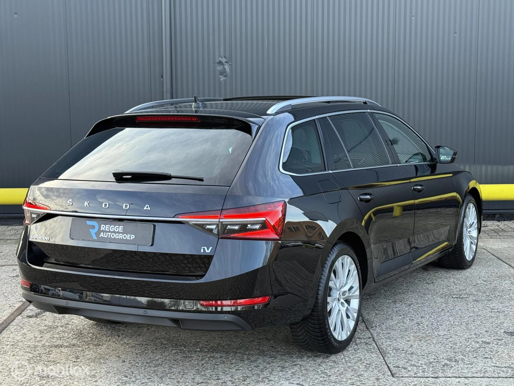 Hoofdafbeelding Škoda Superb