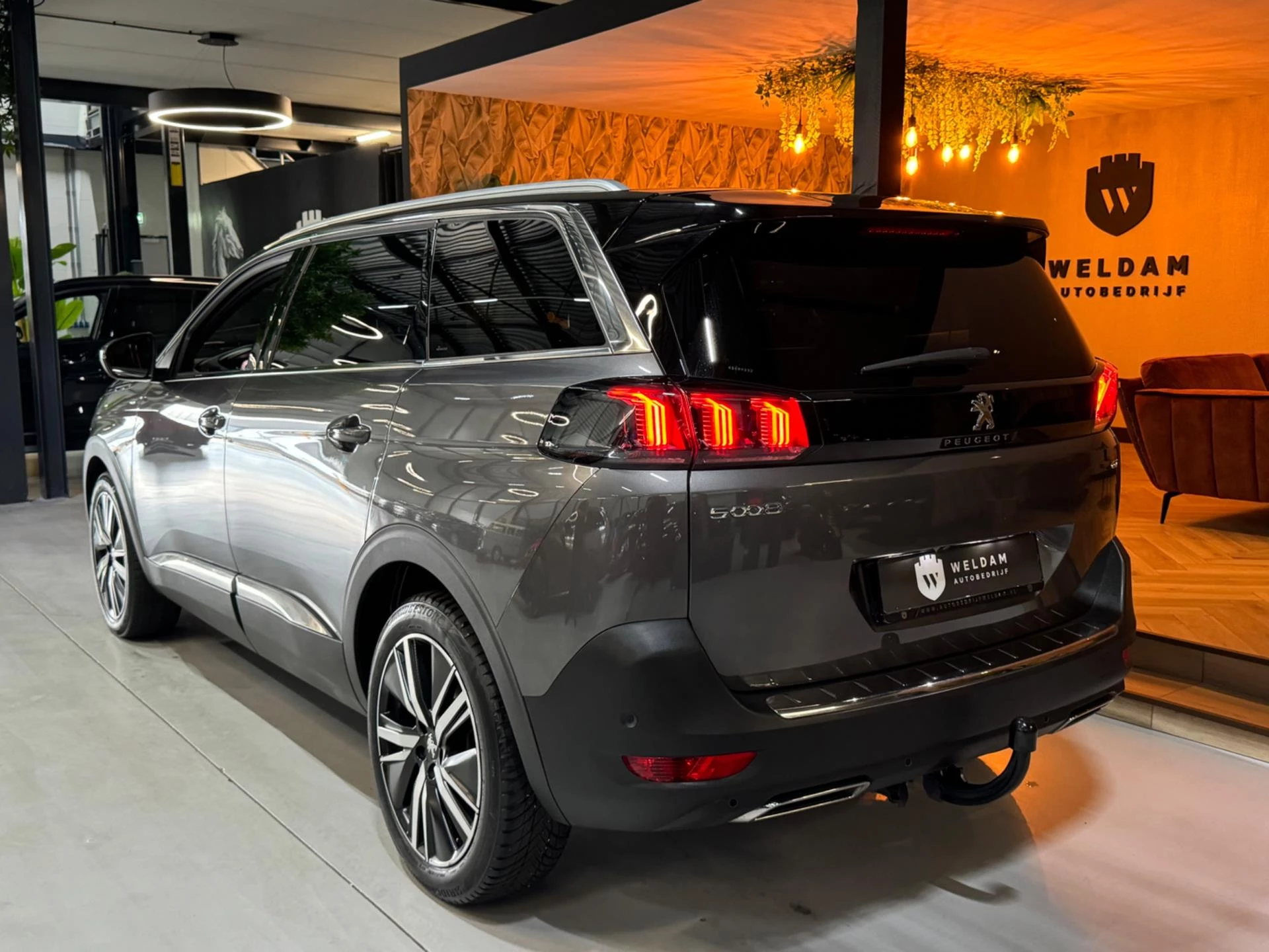 Hoofdafbeelding Peugeot 5008