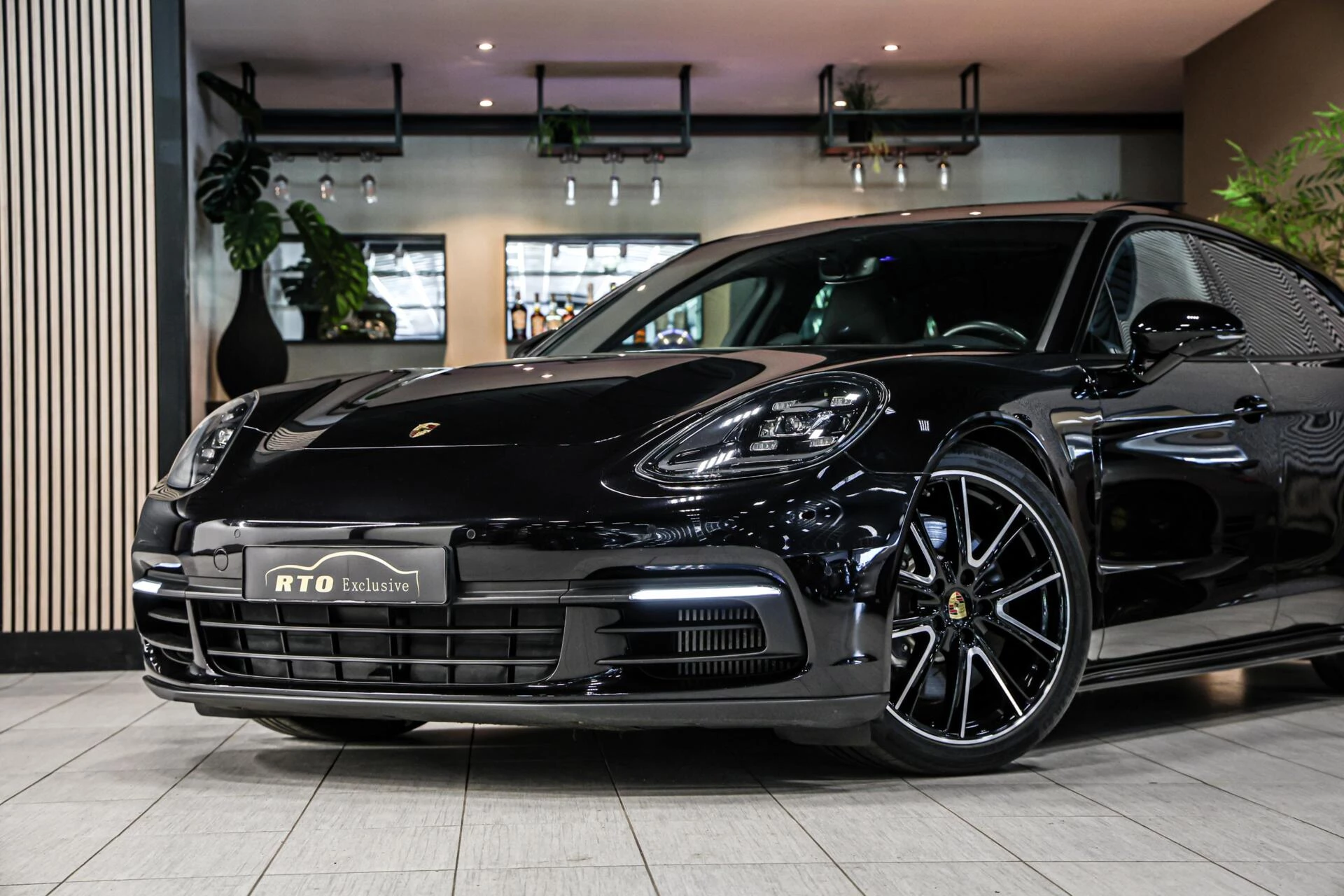 Hoofdafbeelding Porsche Panamera