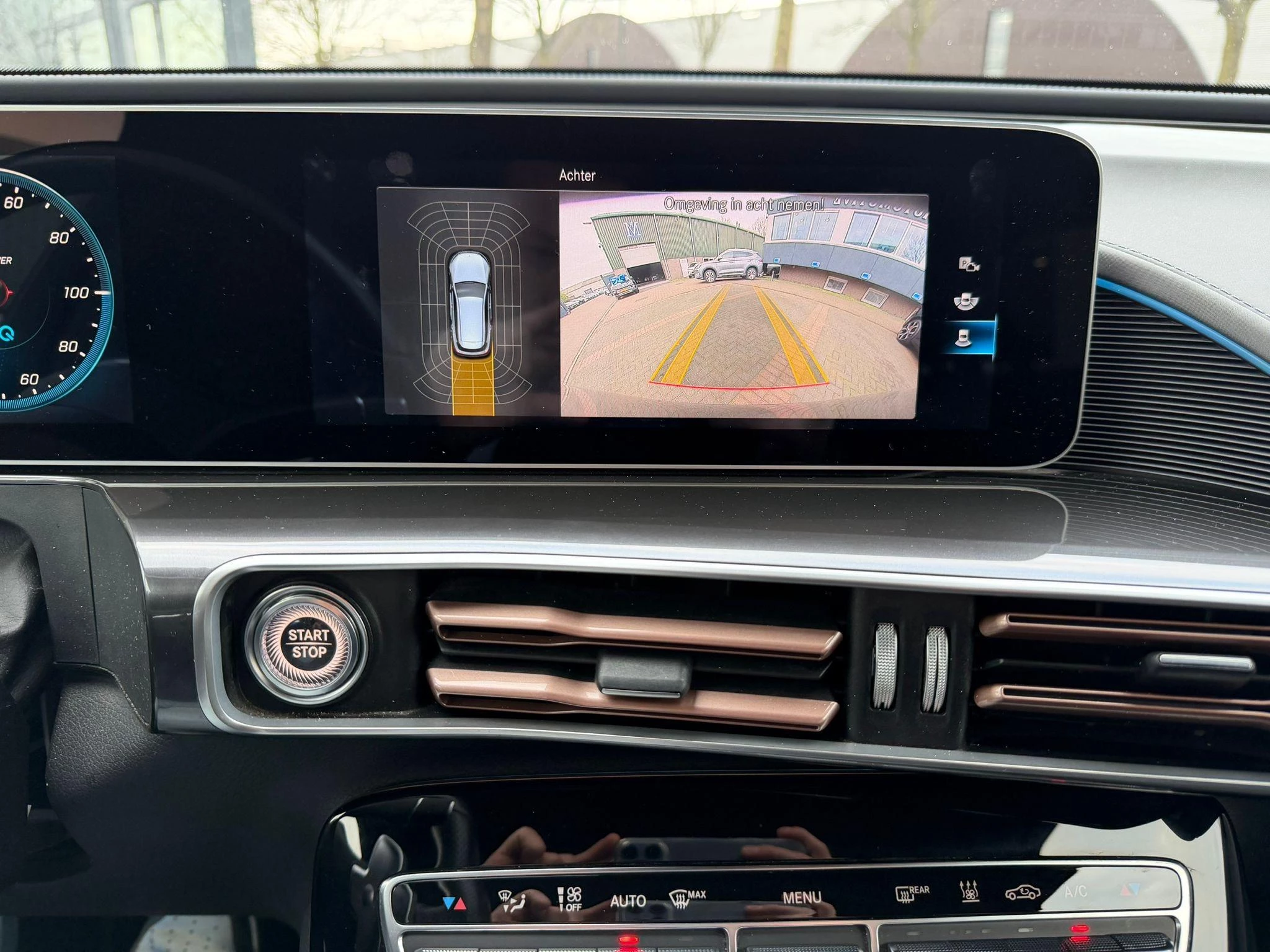 Hoofdafbeelding Mercedes-Benz EQC