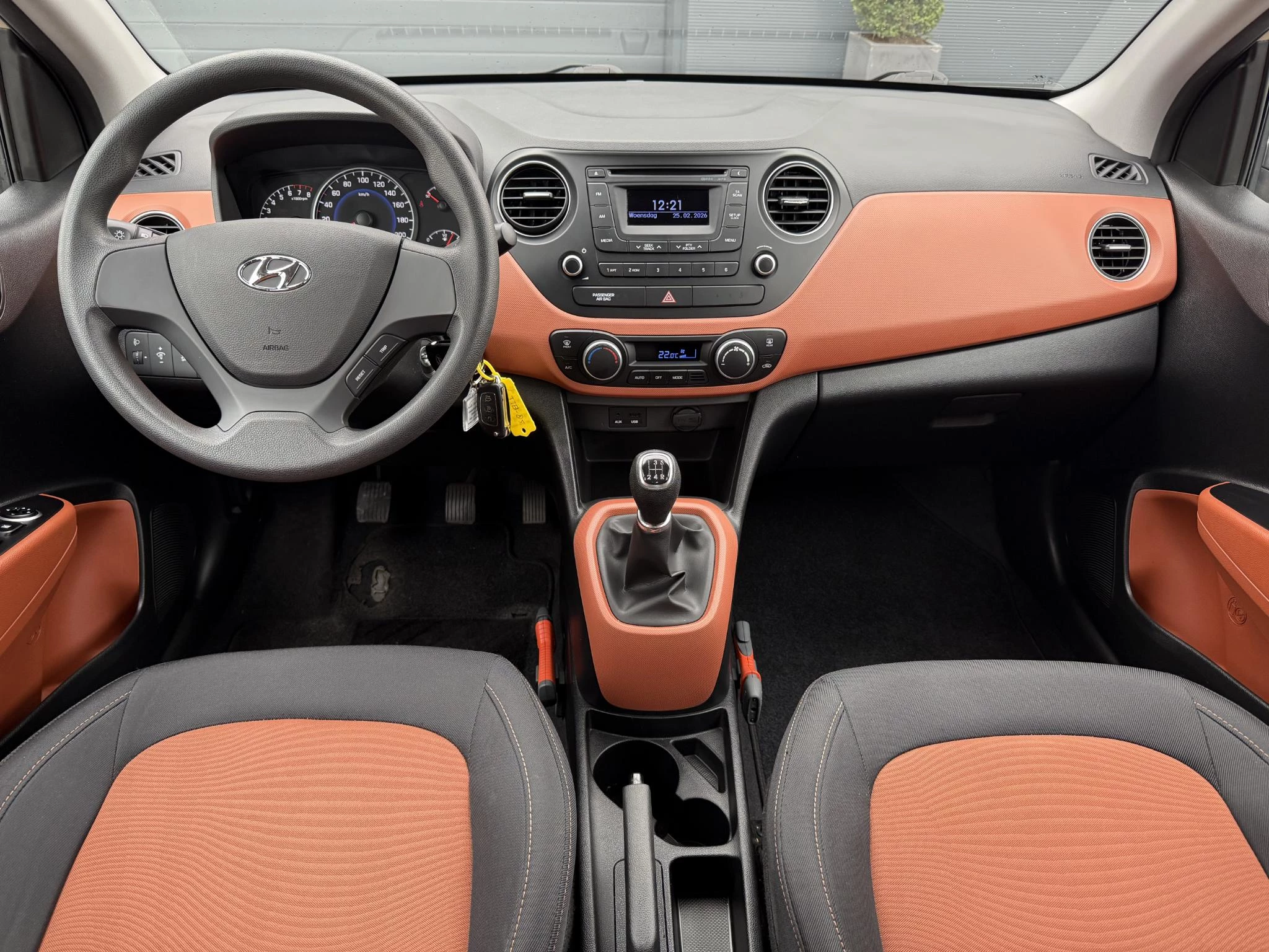 Hoofdafbeelding Hyundai i10