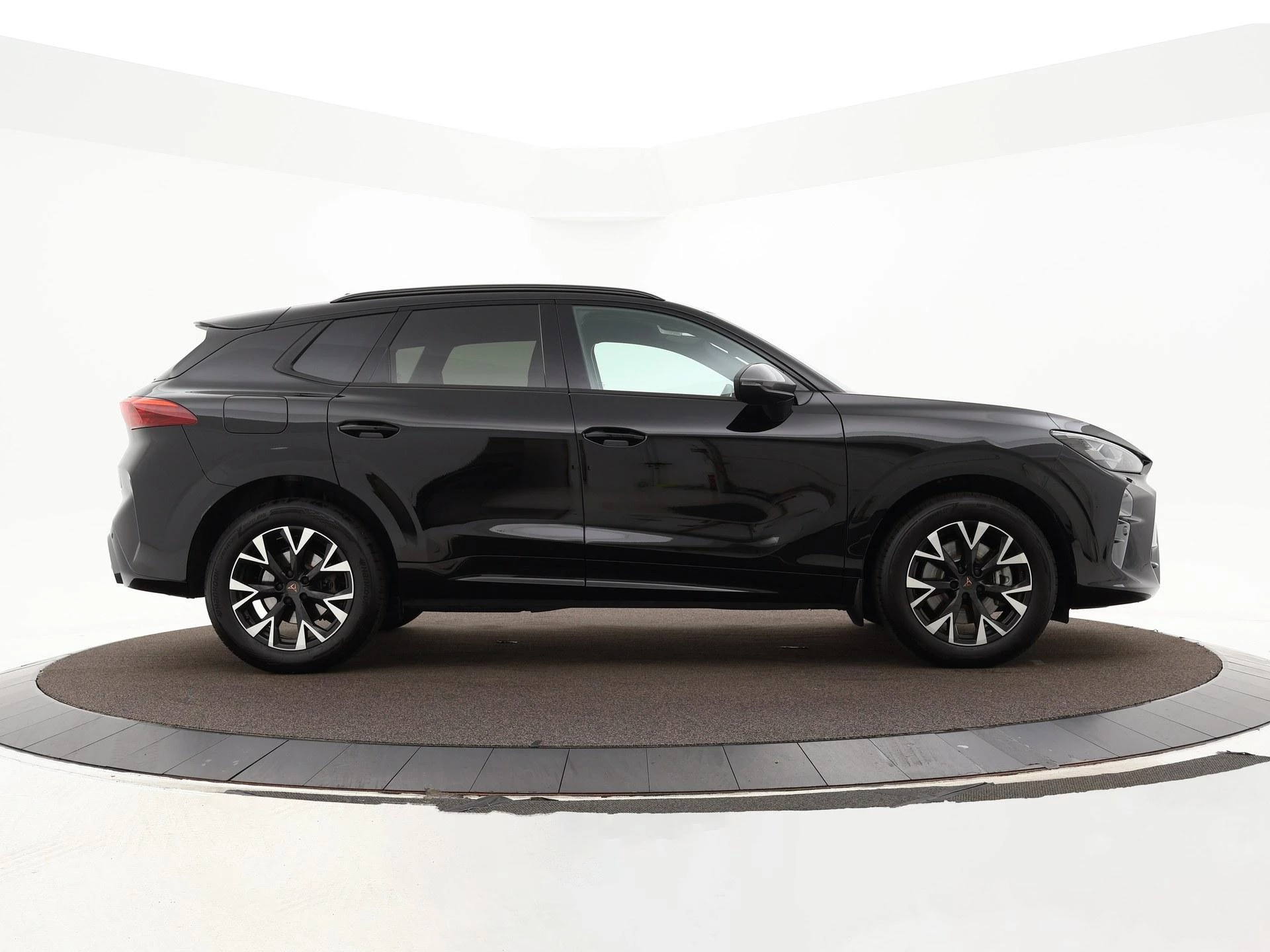 Hoofdafbeelding CUPRA Terramar