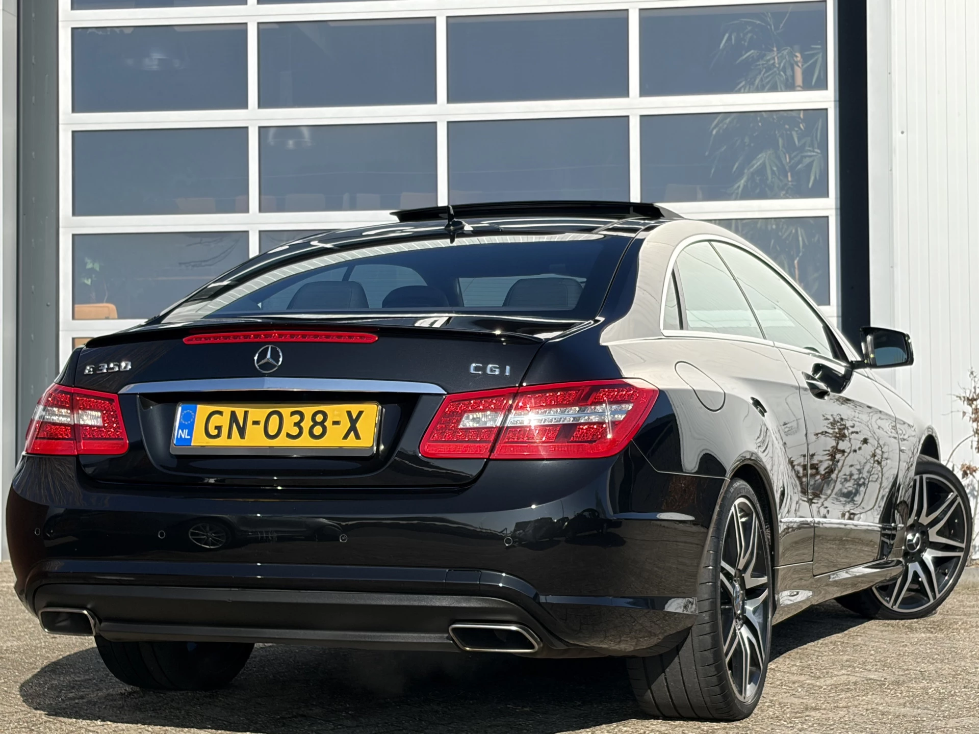 Hoofdafbeelding Mercedes-Benz E-Klasse