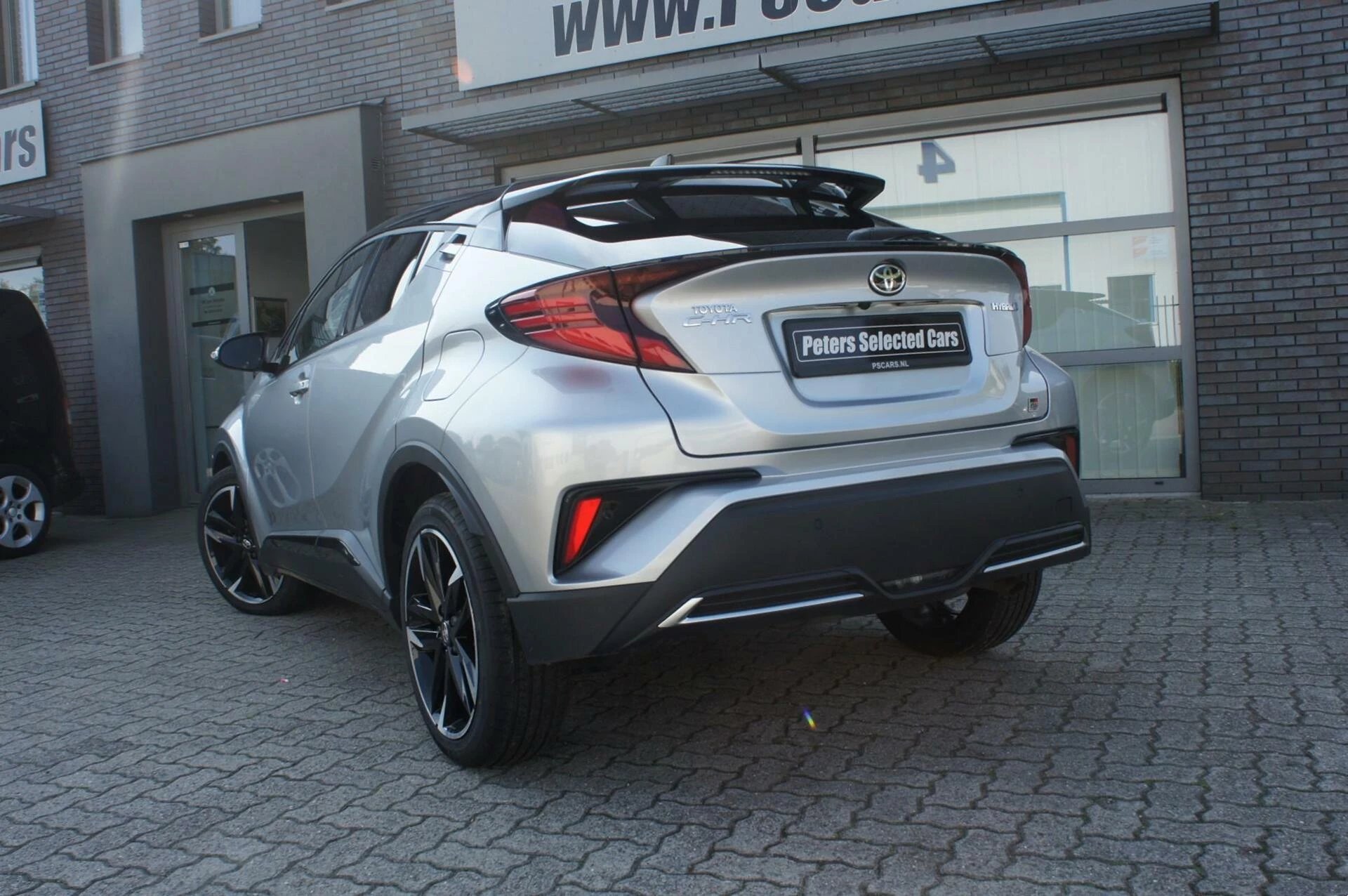 Hoofdafbeelding Toyota C-HR