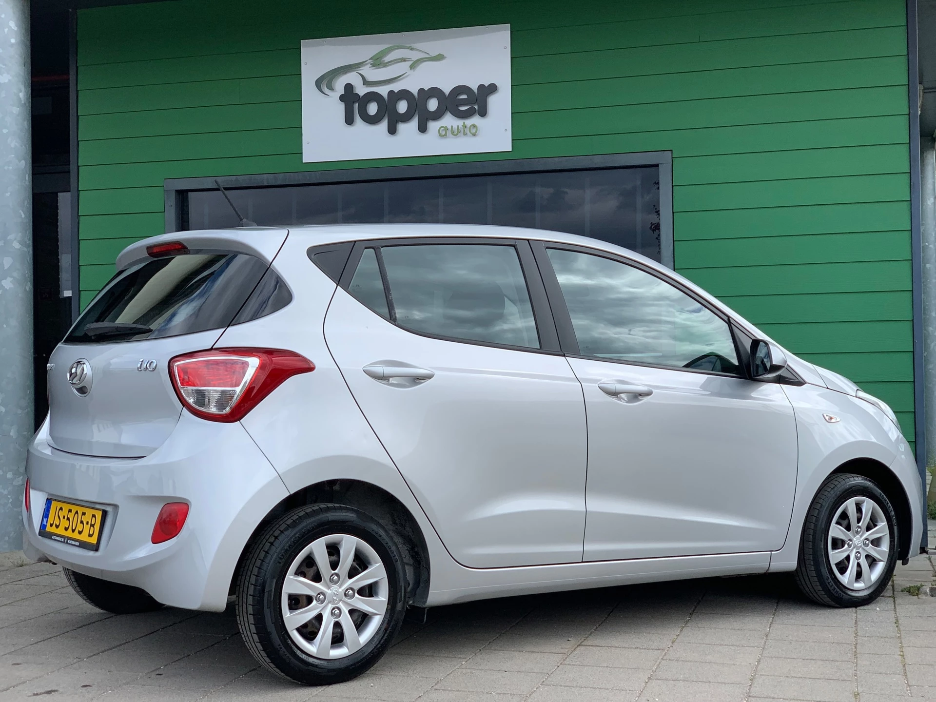 Hoofdafbeelding Hyundai i10