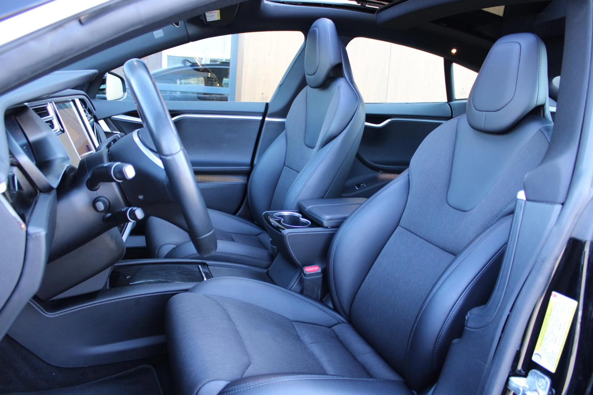 Hoofdafbeelding Tesla Model S