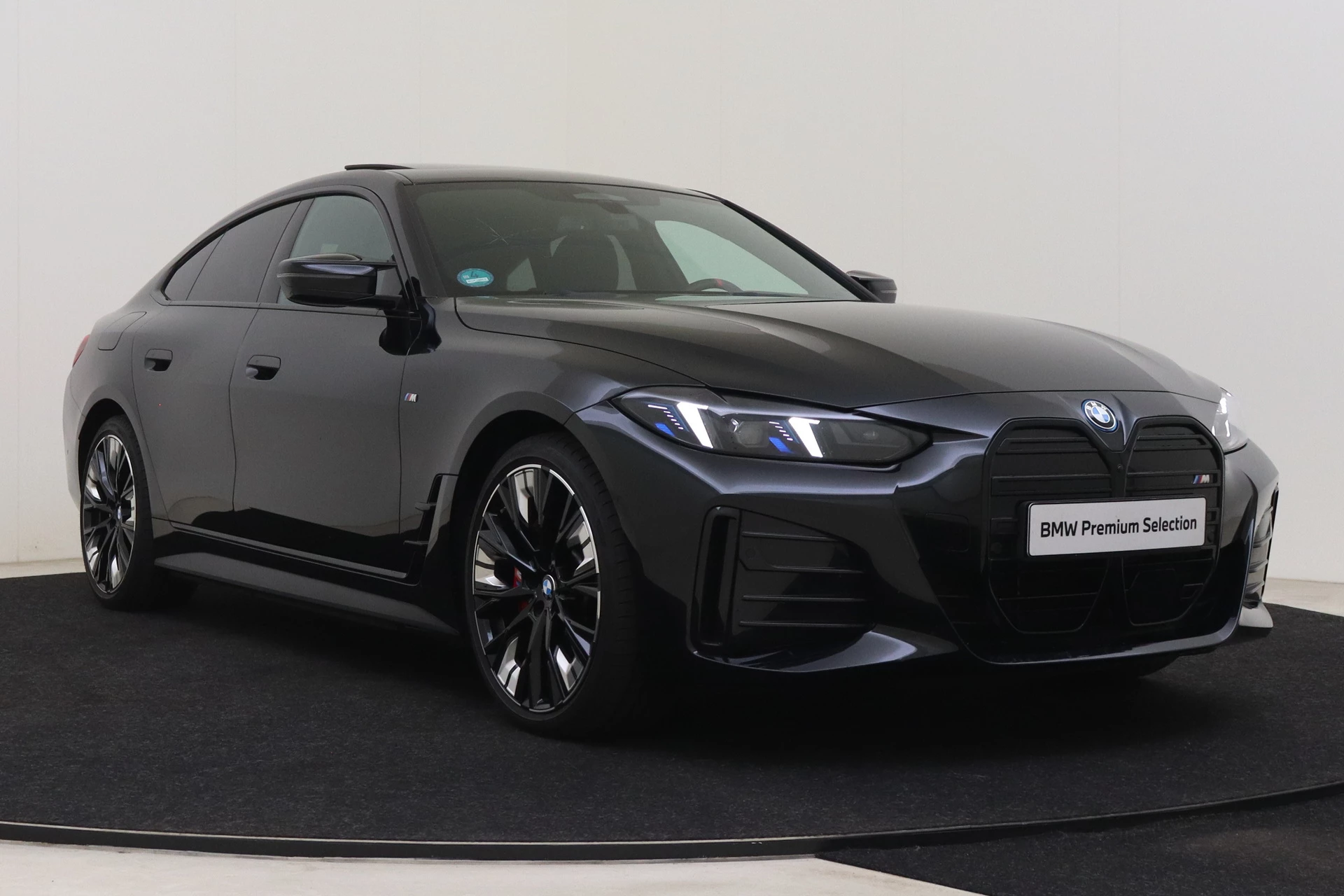 Hoofdafbeelding BMW i4