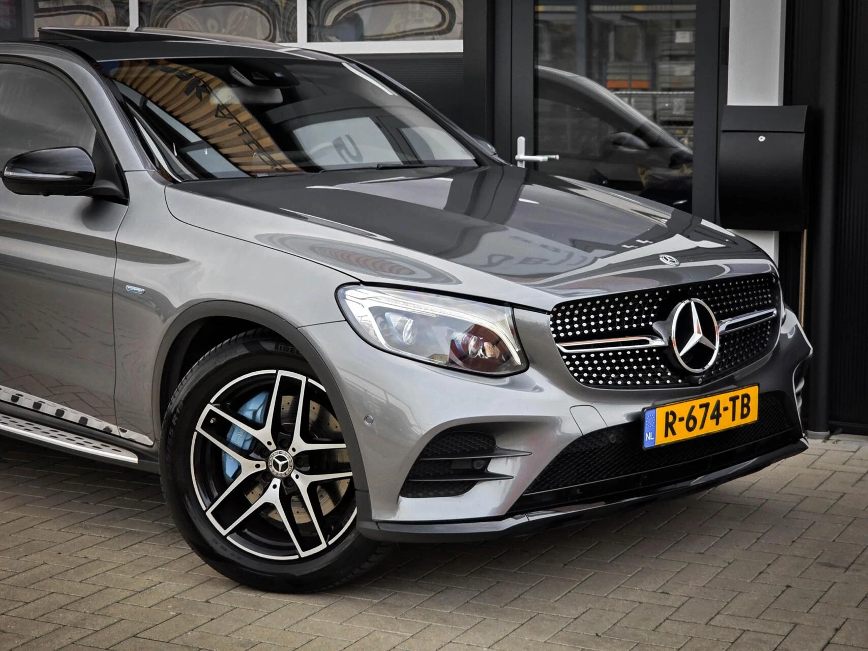 Hoofdafbeelding Mercedes-Benz GLC