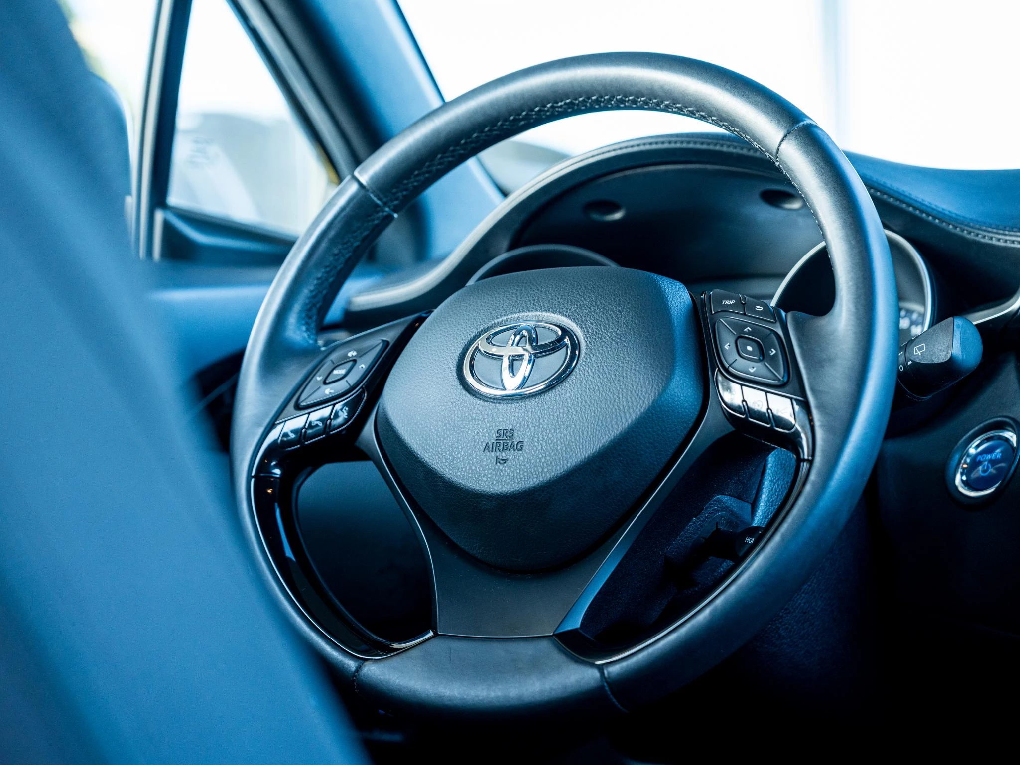 Hoofdafbeelding Toyota C-HR