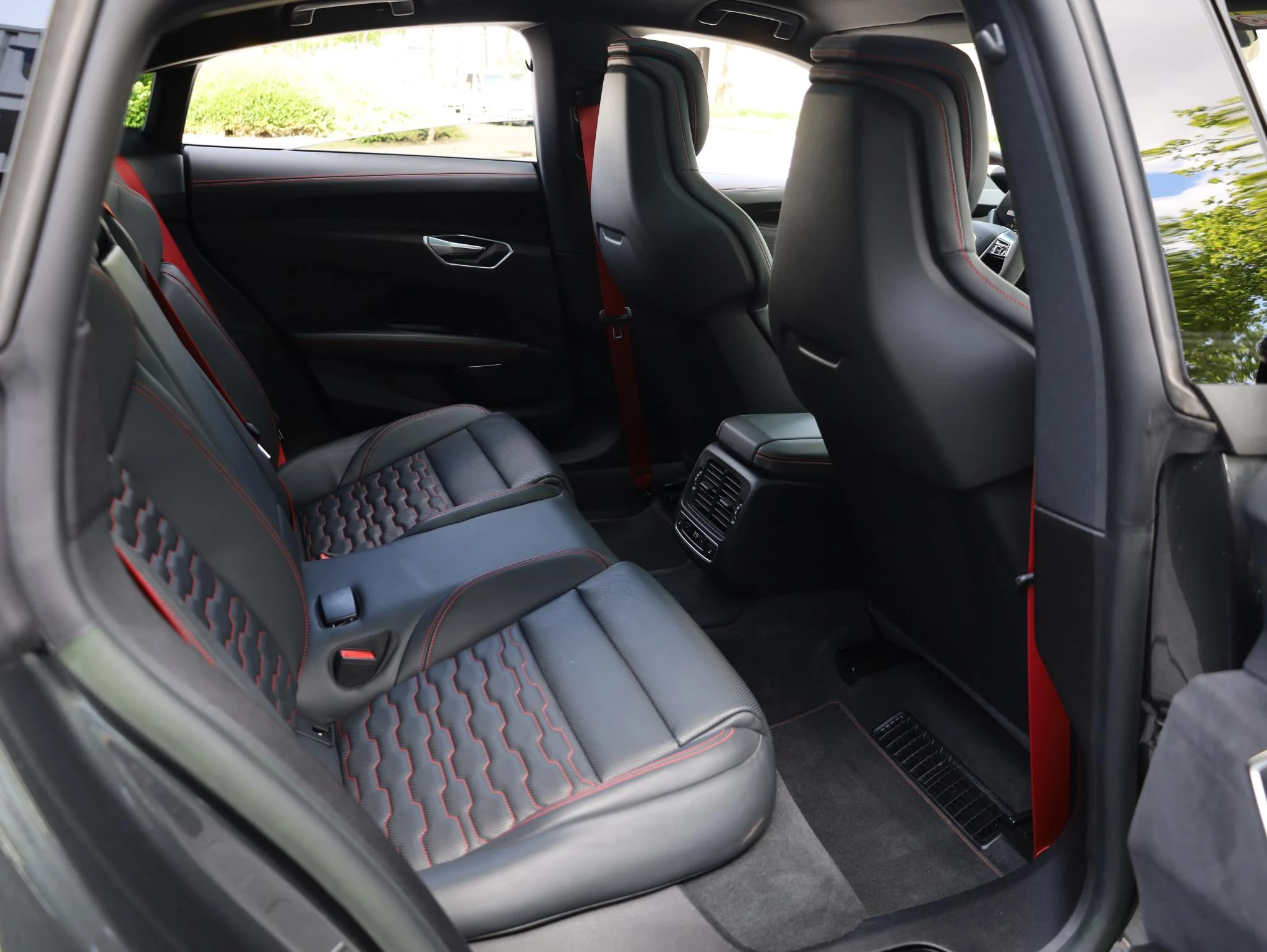 Hoofdafbeelding Audi e-tron GT