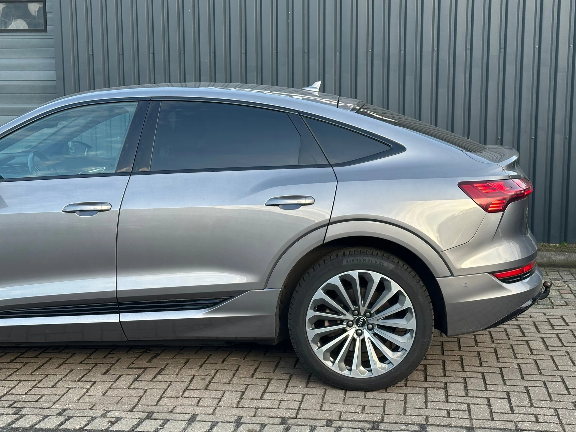 Hoofdafbeelding Audi e-tron