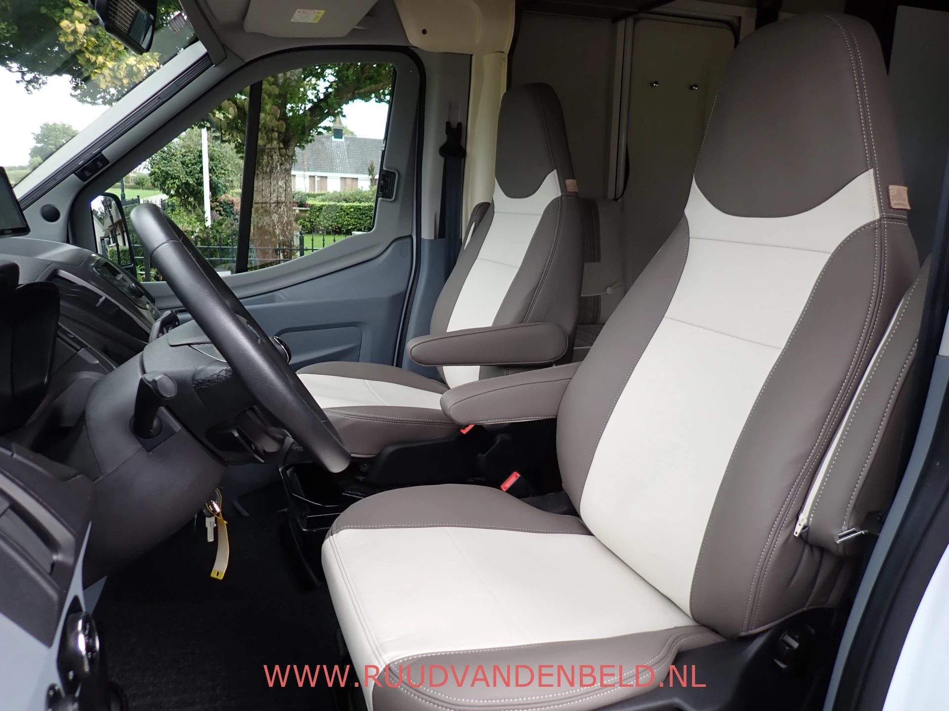 Hoofdafbeelding ROLLER TEAM AUTO-ROLLER 284 TL