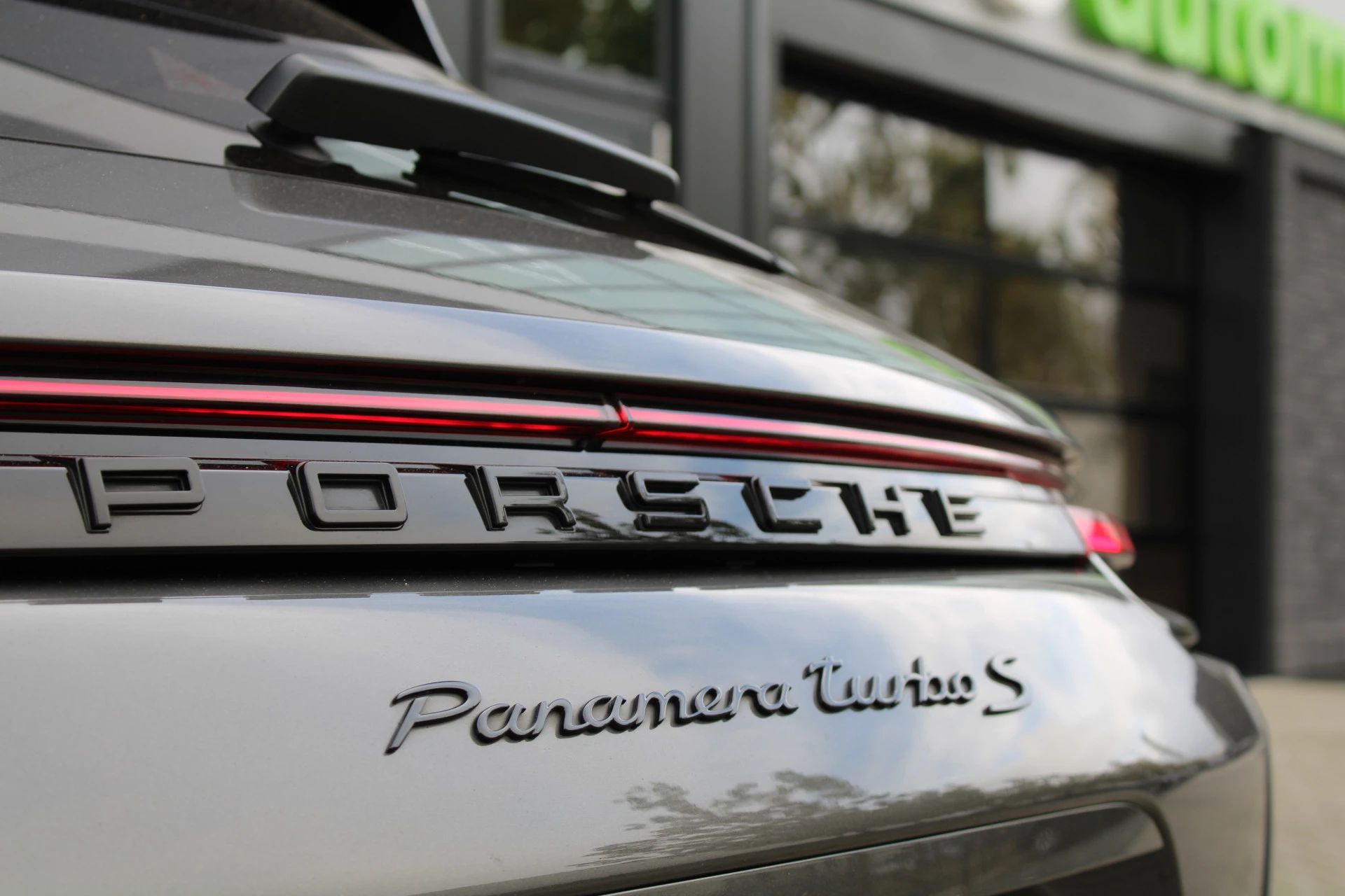 Hoofdafbeelding Porsche Panamera