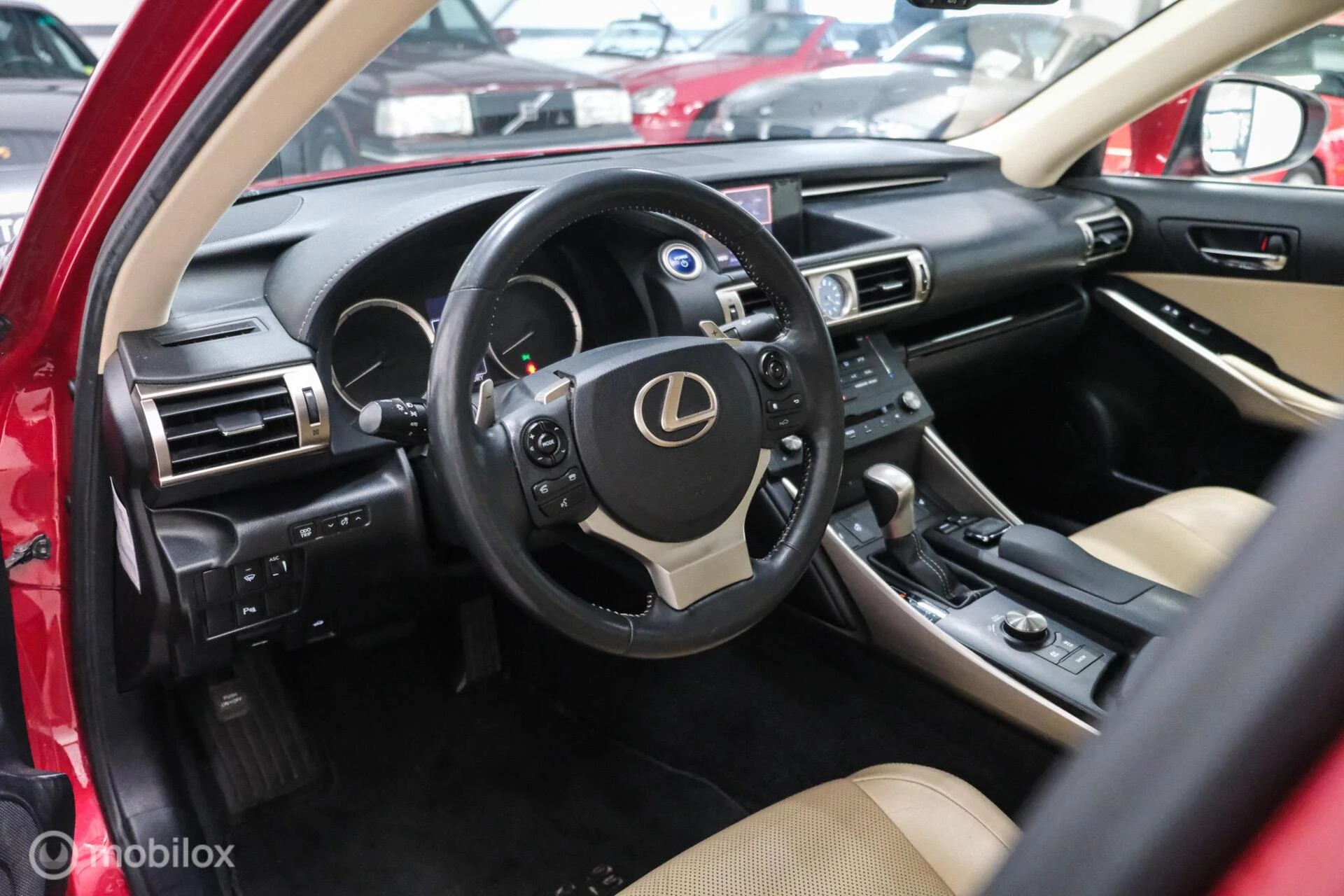 Hoofdafbeelding Lexus IS
