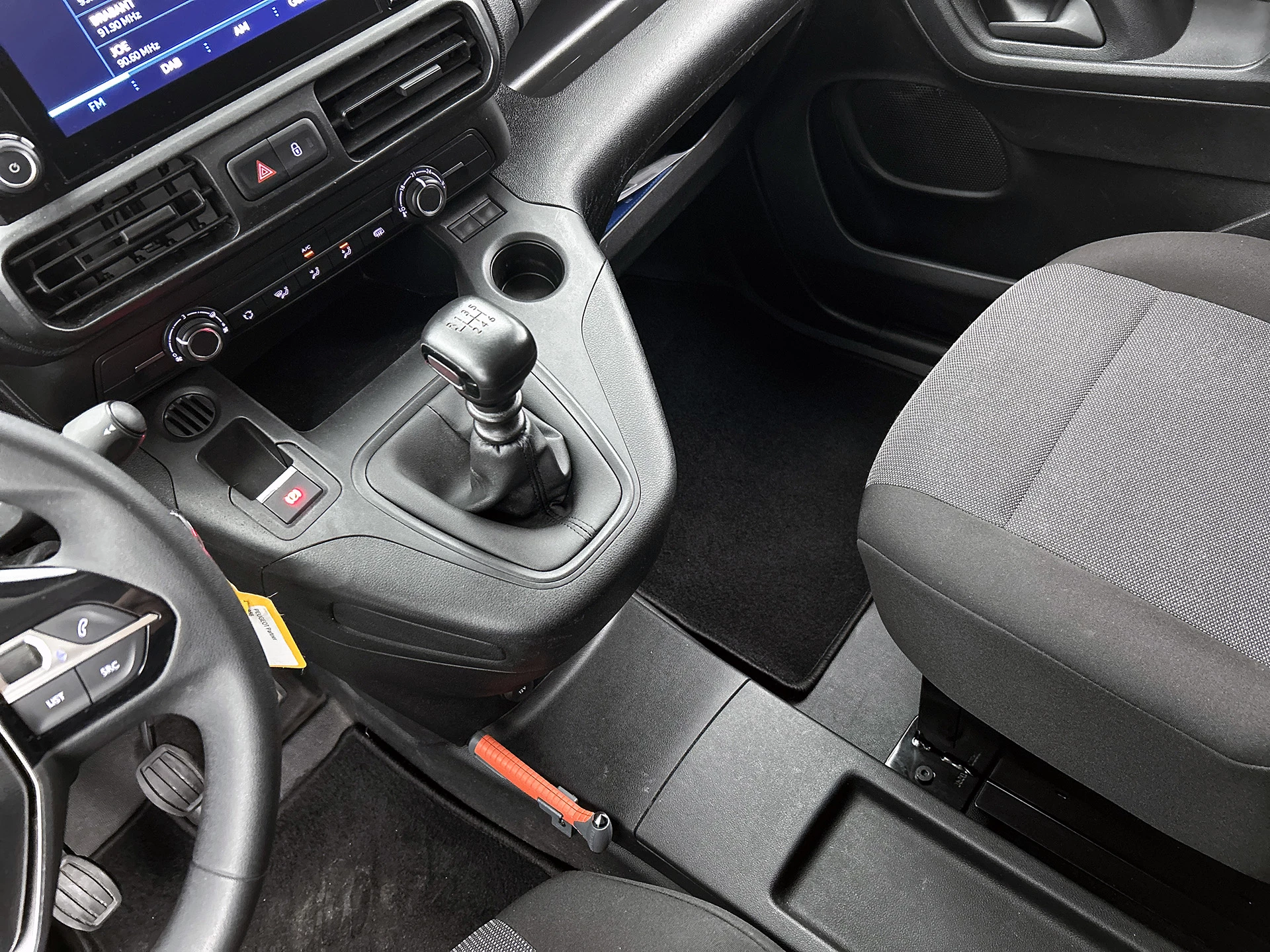 Hoofdafbeelding Peugeot Partner