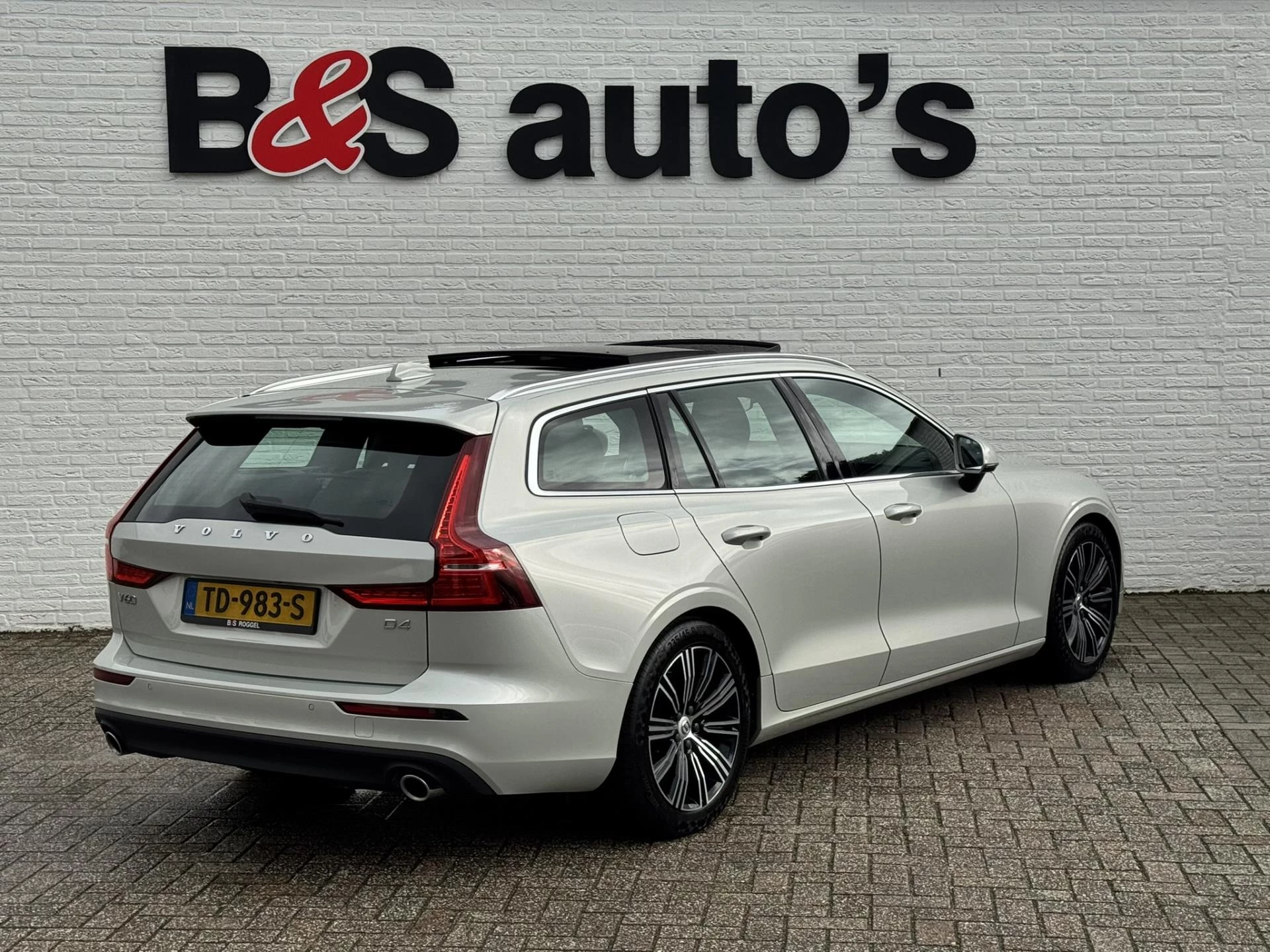 Hoofdafbeelding Volvo V60