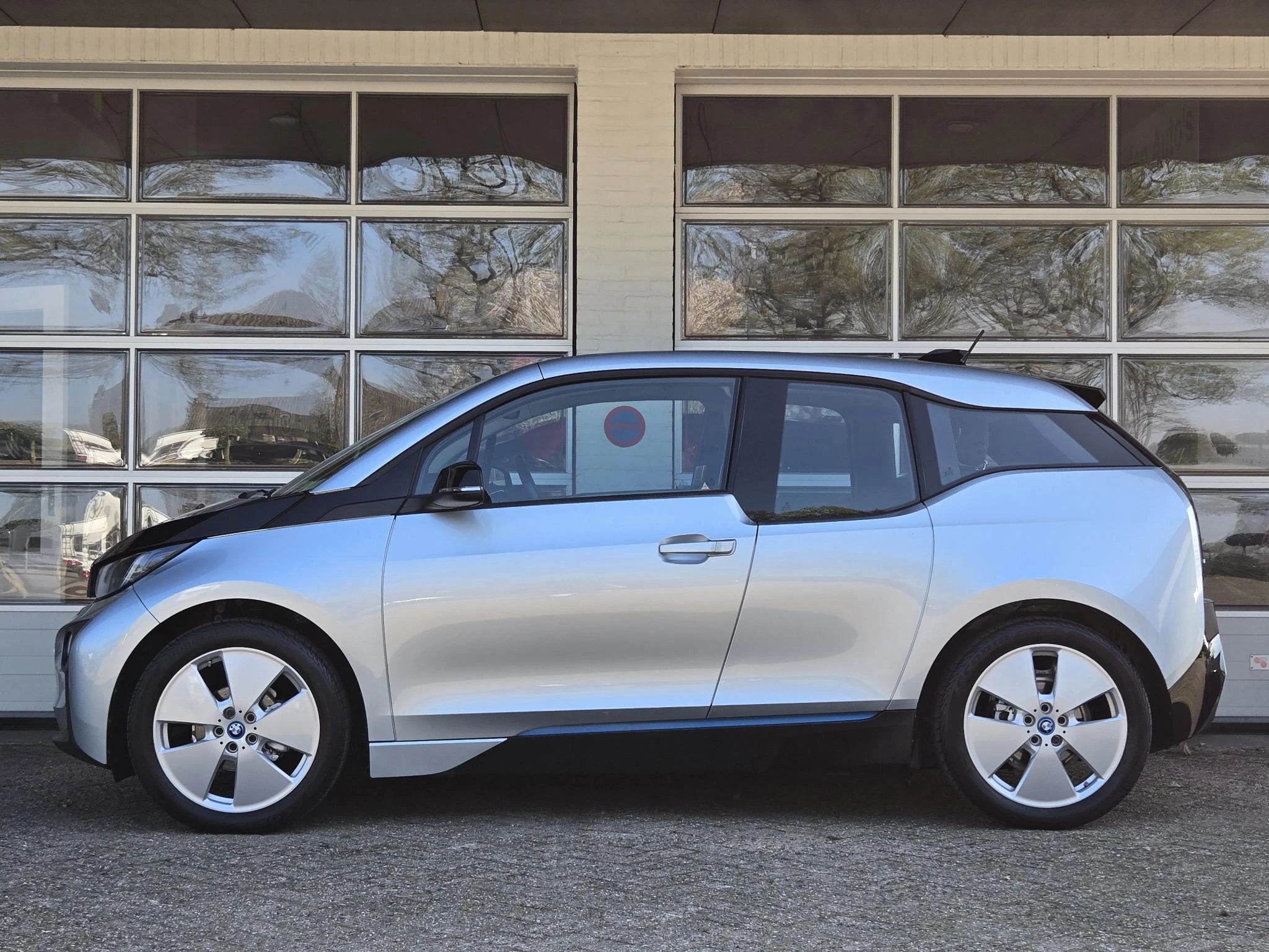 Hoofdafbeelding BMW i3