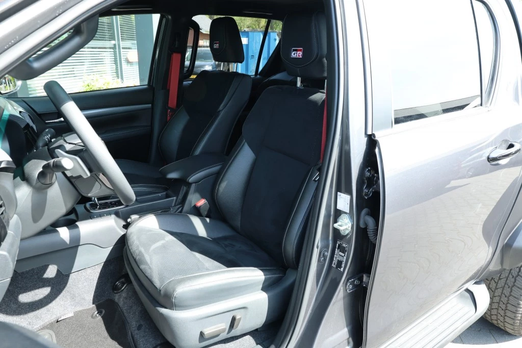 Hoofdafbeelding Toyota Hilux