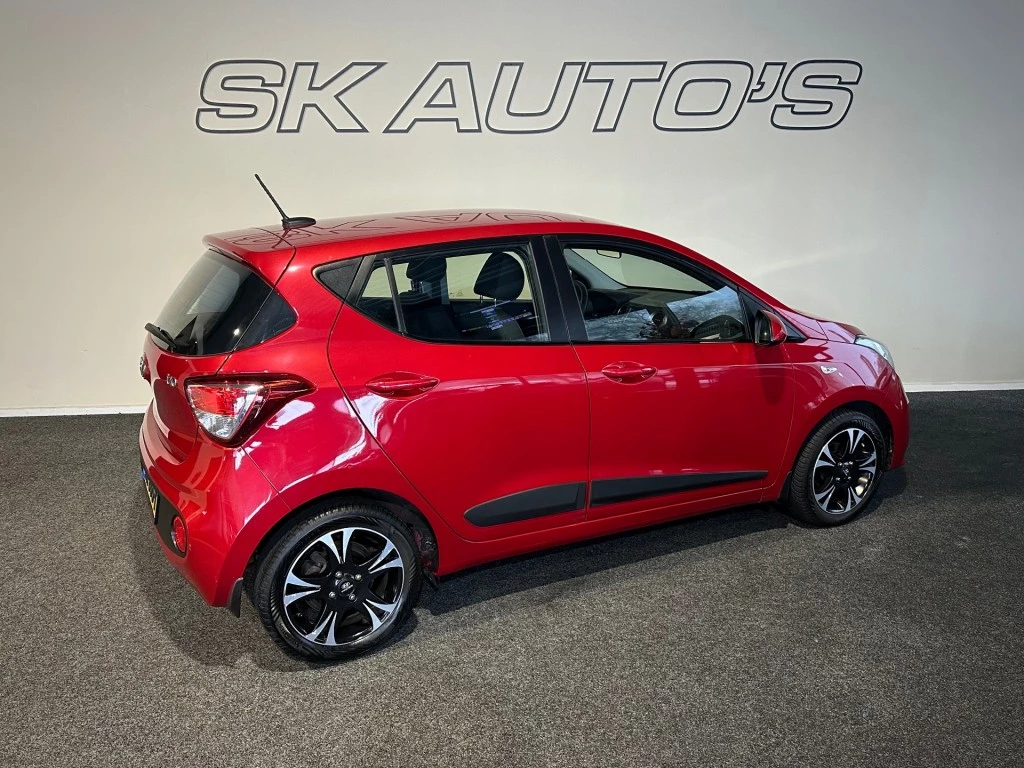 Hoofdafbeelding Hyundai i10