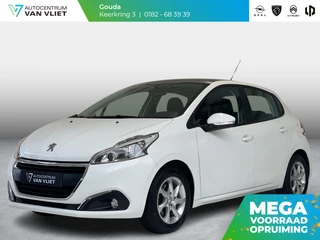 Peugeot 208 1.2 PureTech Style | Navigatie | Parkeersensoren Achter | Panoramadak | Cruise Control |