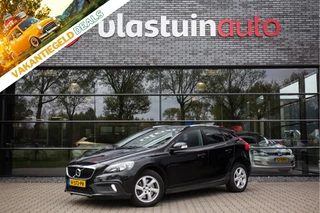 Volvo V40 Cross Country 1.5 T3 Momentum , Trekhaak, PDC, Stoelverwarming, 