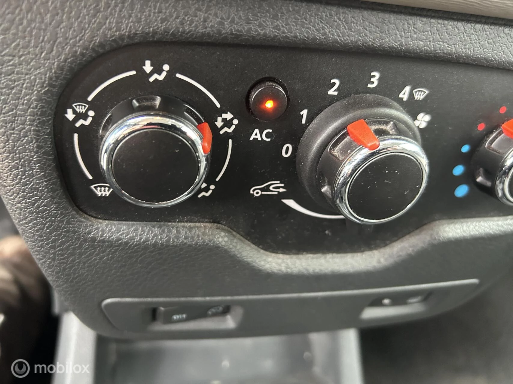 Hoofdafbeelding Dacia Lodgy