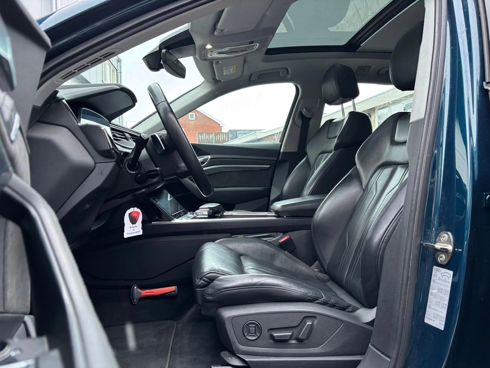 Hoofdafbeelding Audi e-tron