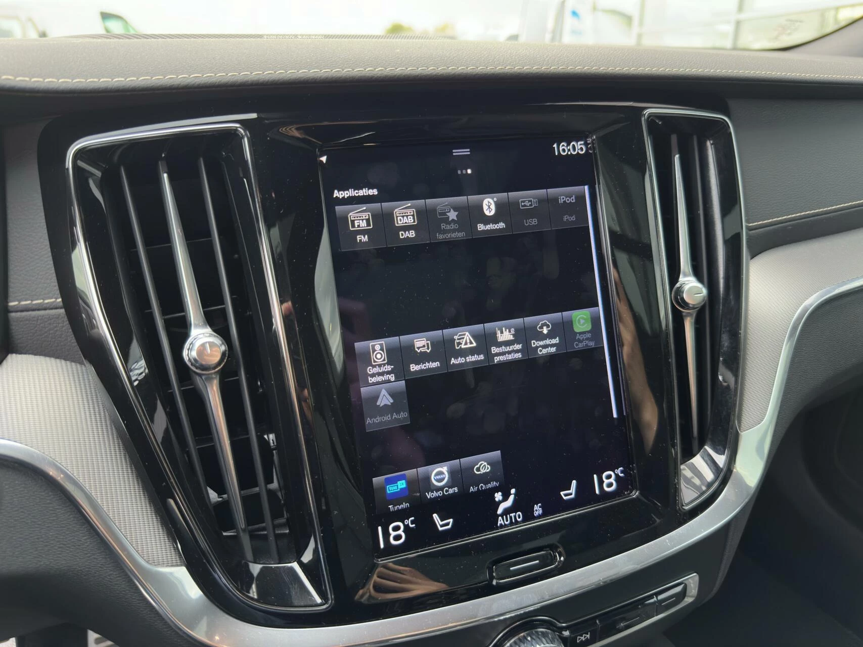 Hoofdafbeelding Volvo V60