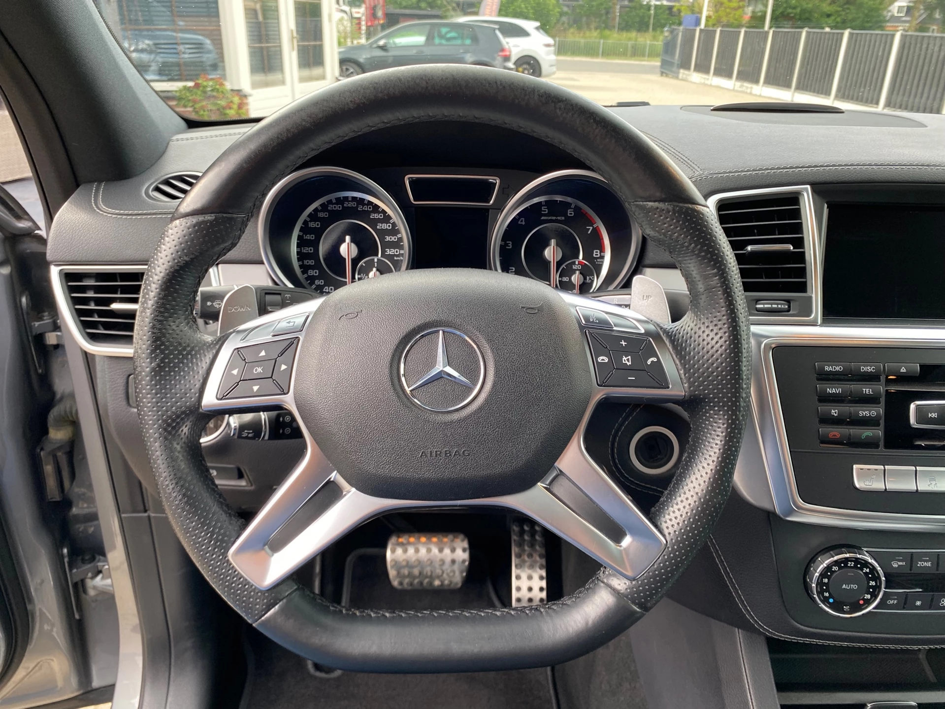 Hoofdafbeelding Mercedes-Benz M-Klasse