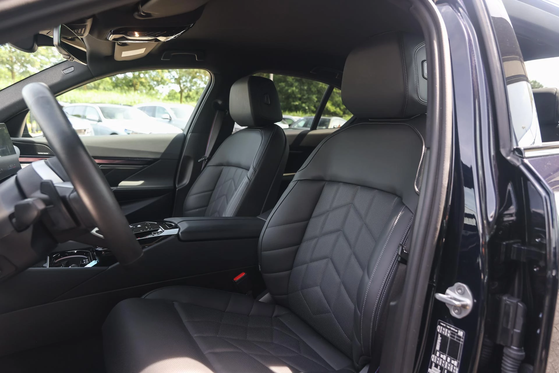 Hoofdafbeelding BMW i5