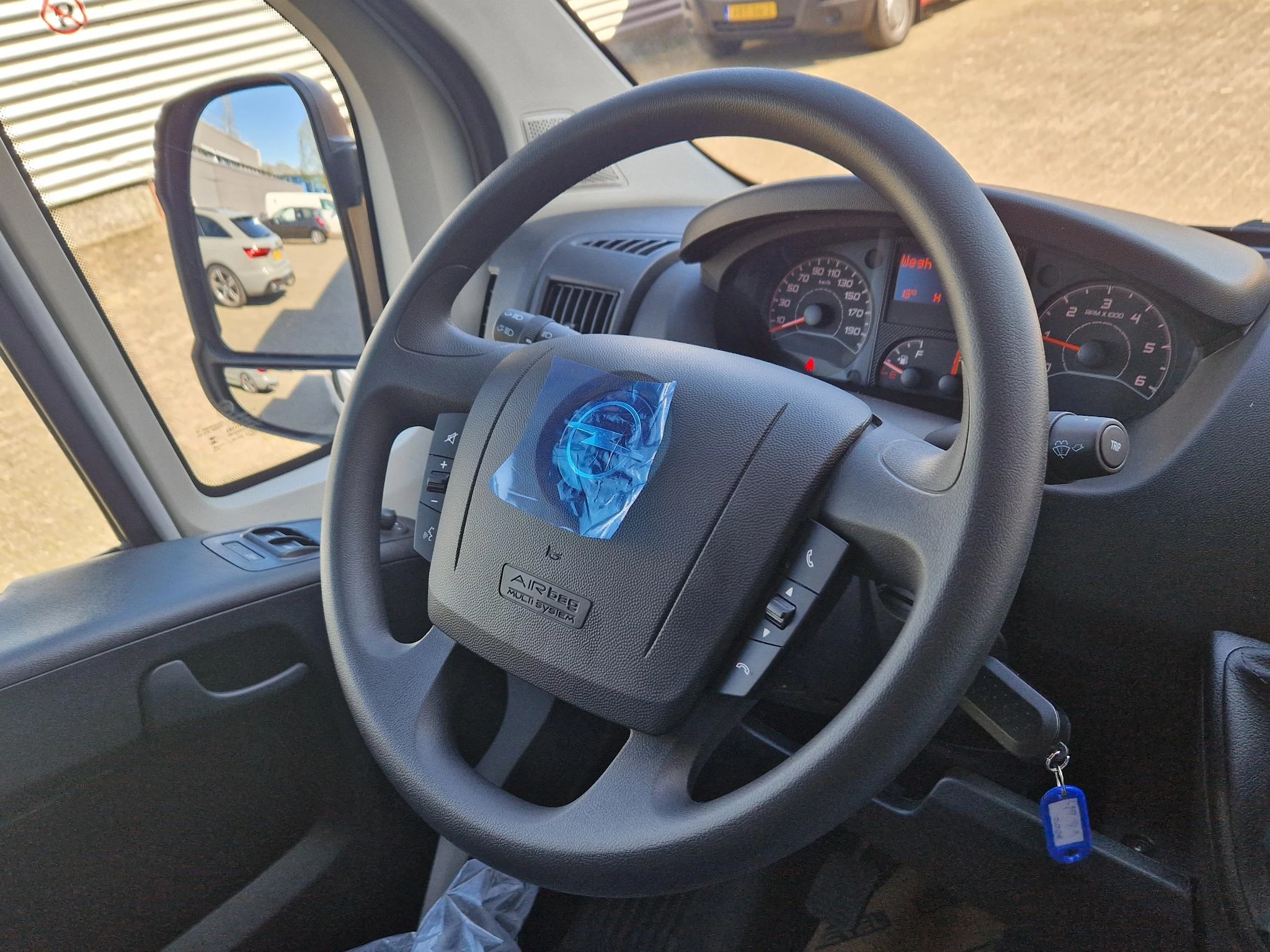 Hoofdafbeelding Opel Movano