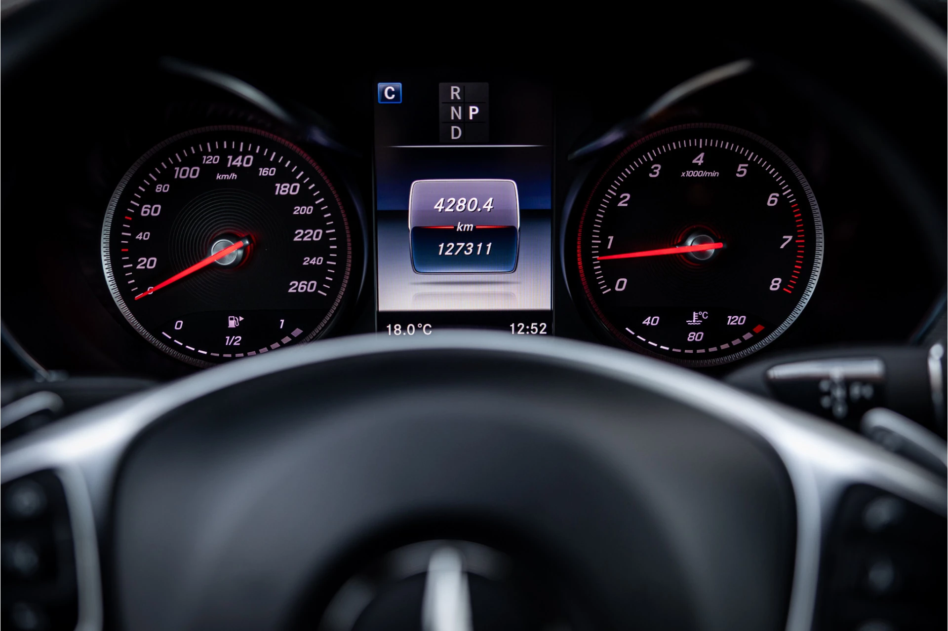 Hoofdafbeelding Mercedes-Benz GLC