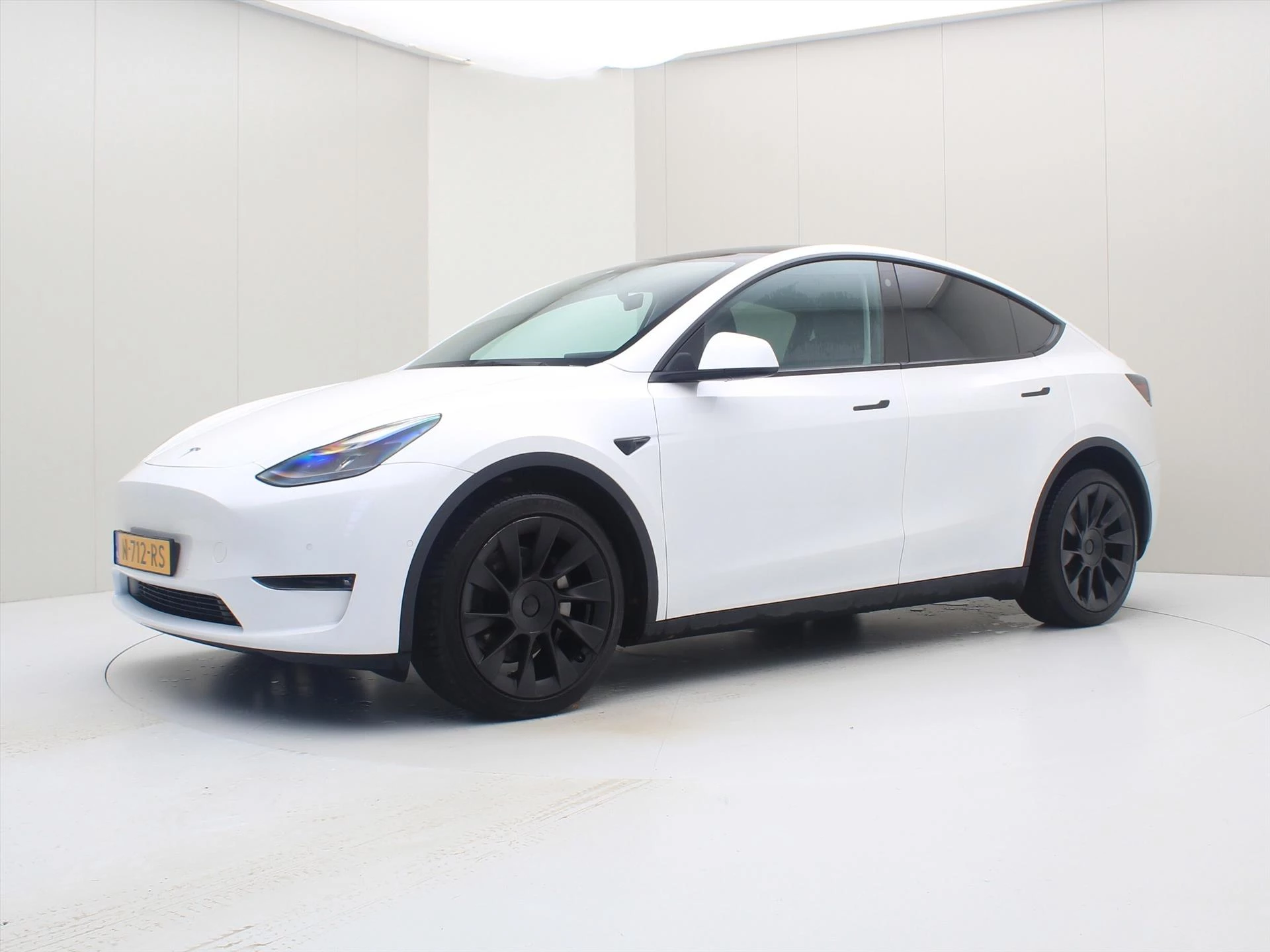 Hoofdafbeelding Tesla Model Y